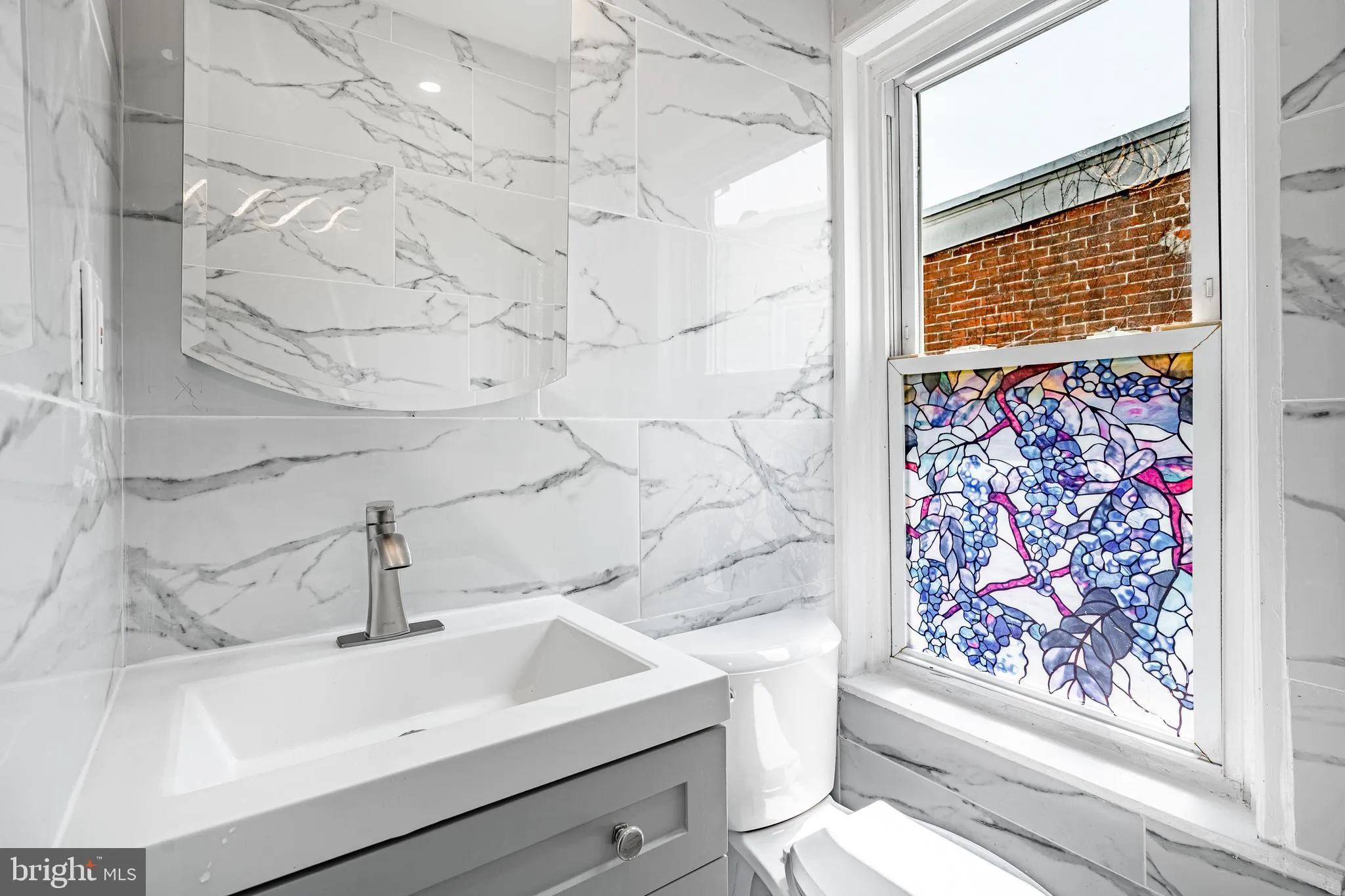 Darby, Pennsylvania 19023, United States, 3 Bedrooms Bedrooms, ,2 BathroomsBathrooms,Residential,Active,186833