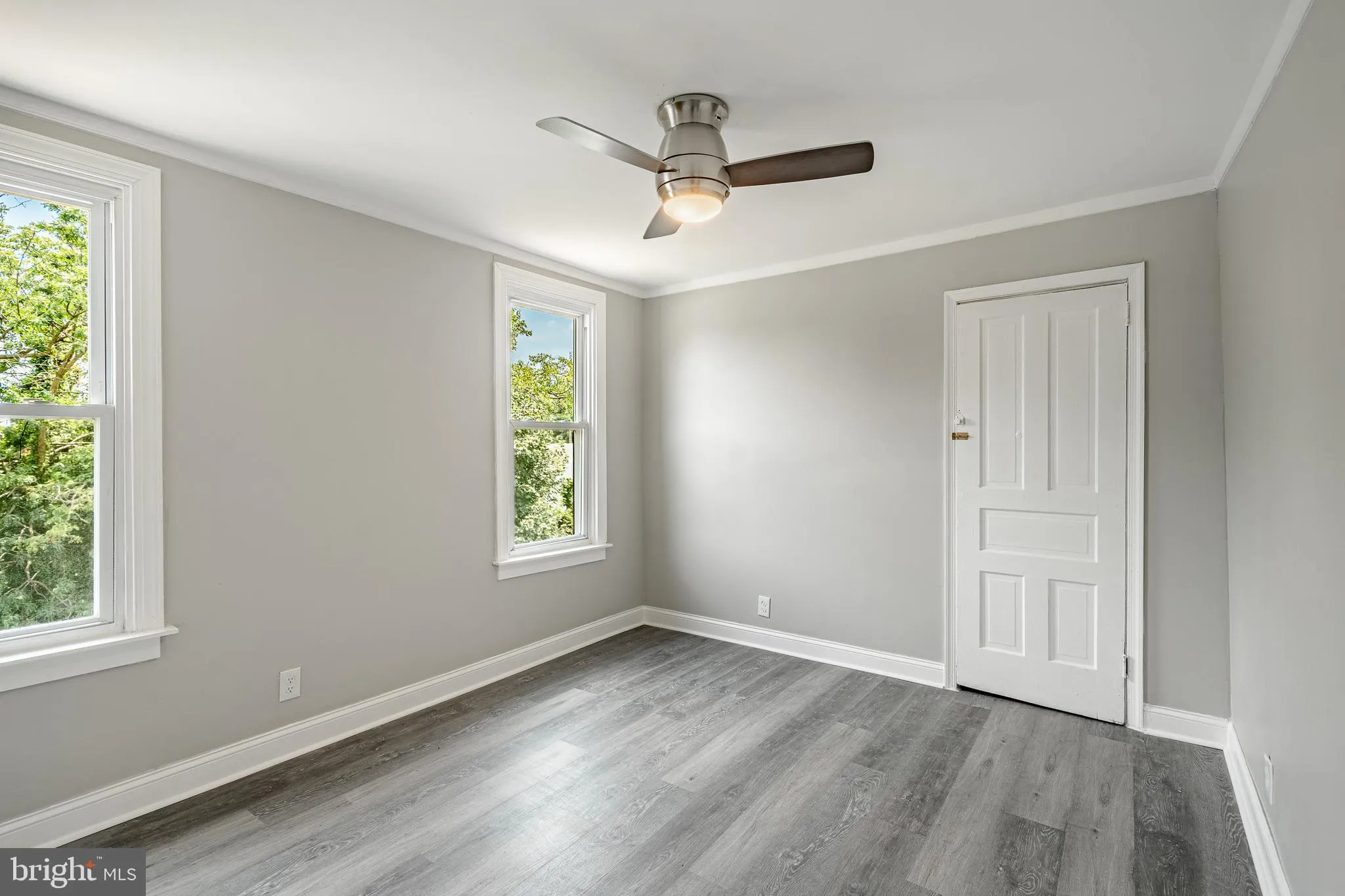 Darby, Pennsylvania 19023, United States, 3 Bedrooms Bedrooms, ,2 BathroomsBathrooms,Residential,Active,186833