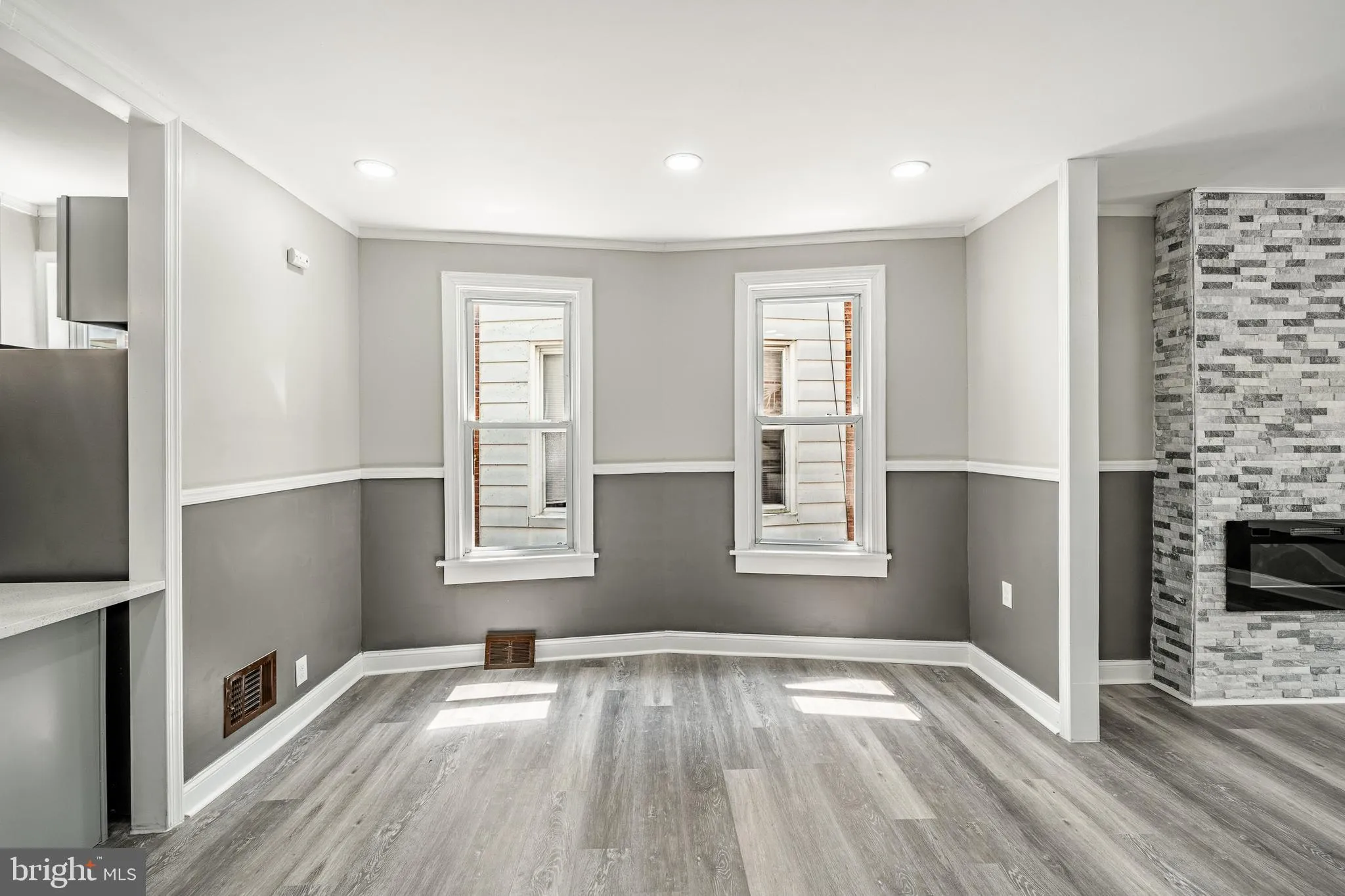 Darby, Pennsylvania 19023, United States, 3 Bedrooms Bedrooms, ,2 BathroomsBathrooms,Residential,Active,186833