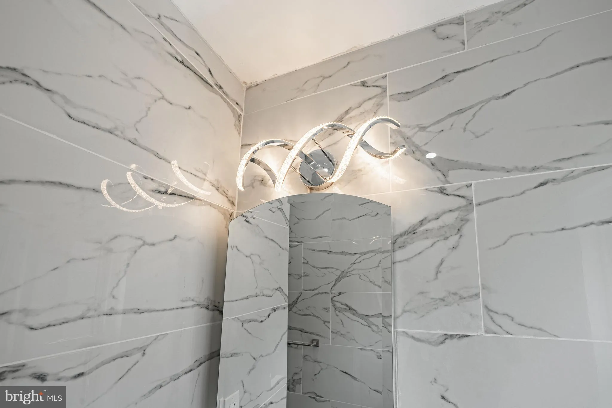 Darby, Pennsylvania 19023, United States, 3 Bedrooms Bedrooms, ,2 BathroomsBathrooms,Residential,Active,186833