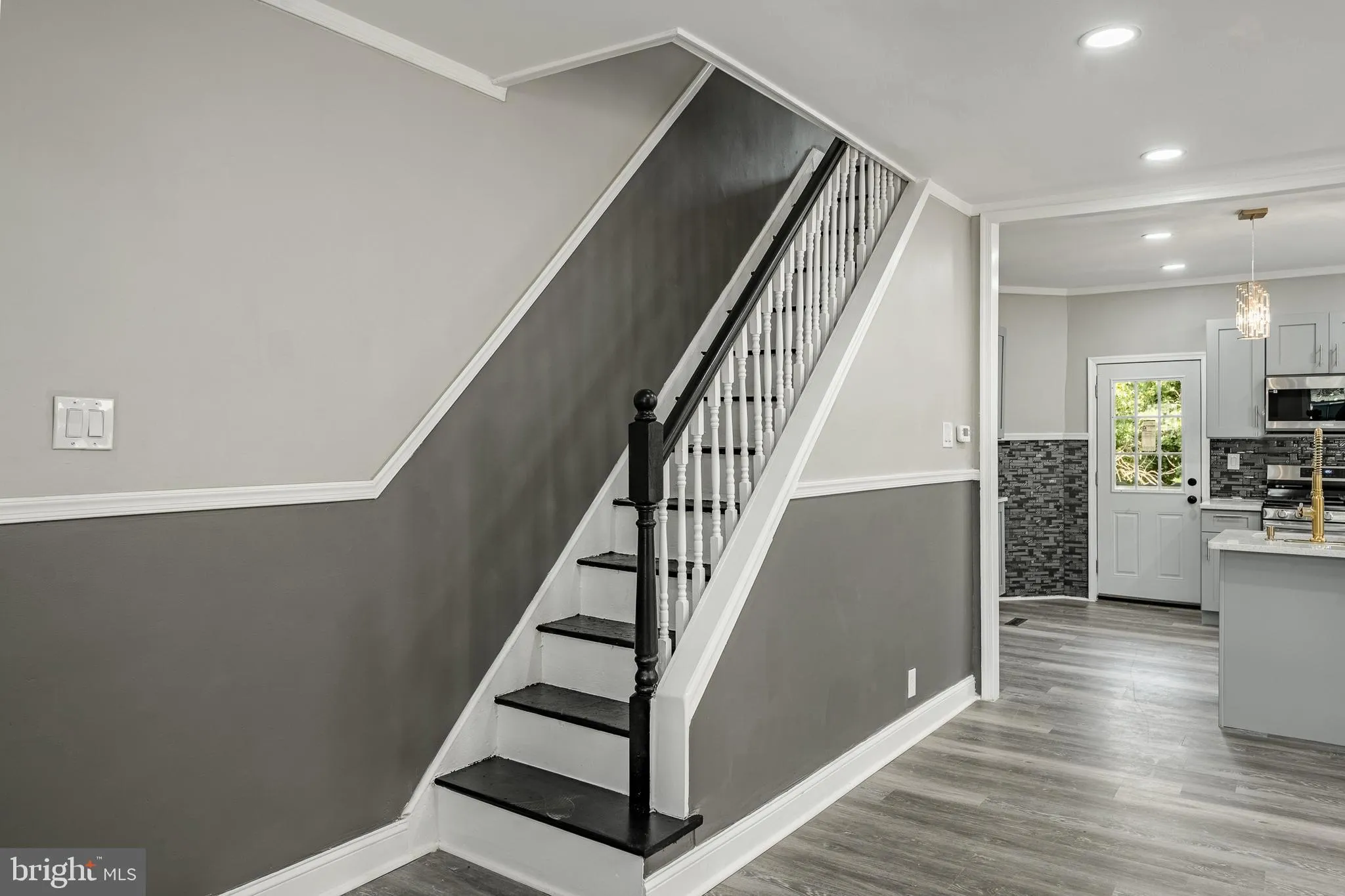 Darby, Pennsylvania 19023, United States, 3 Bedrooms Bedrooms, ,2 BathroomsBathrooms,Residential,Active,186833