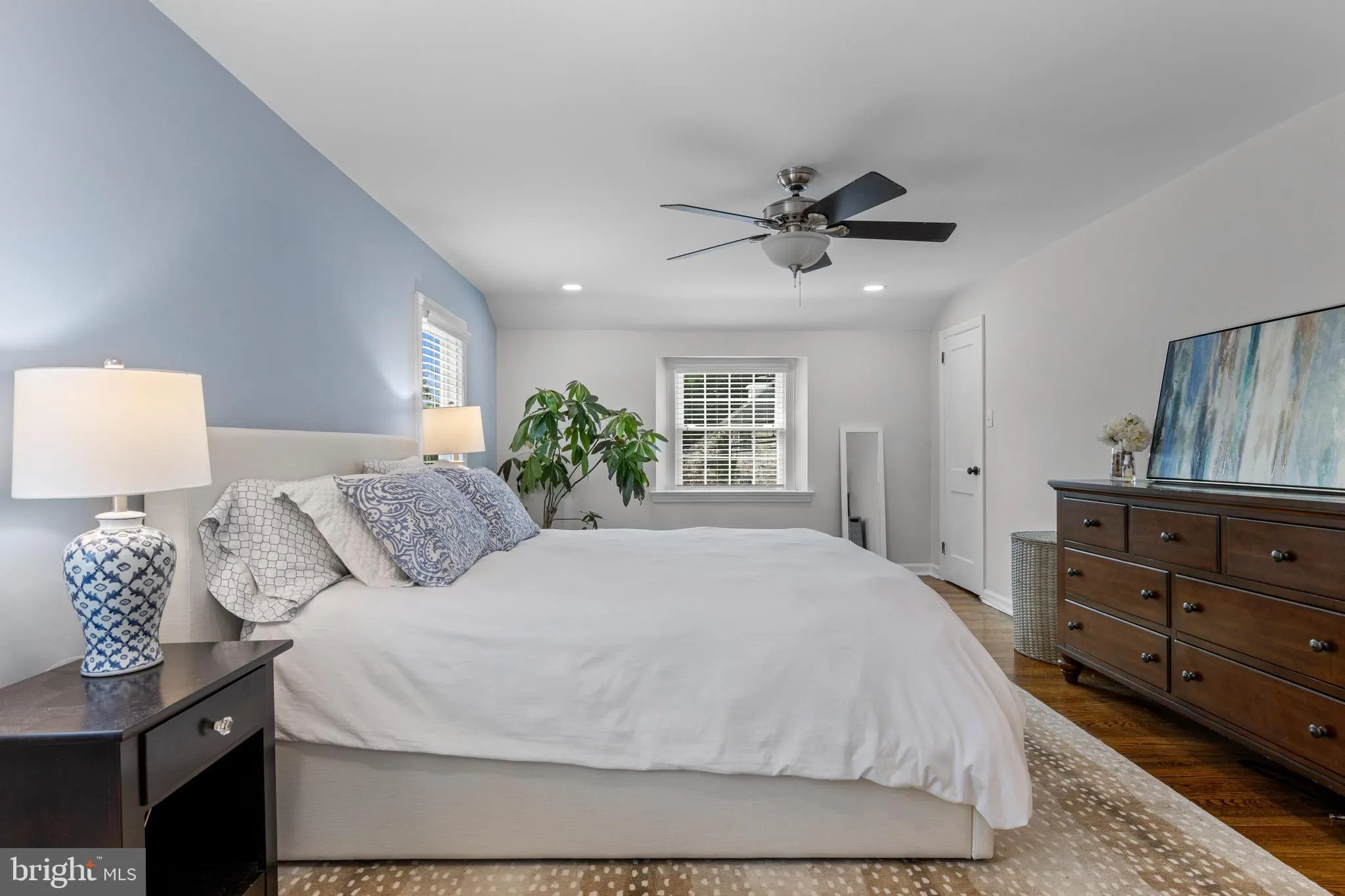 Bryn Mawr, Pennsylvania 19010, United States, 3 Bedrooms Bedrooms, ,3 BathroomsBathrooms,Residential,Pending,199686