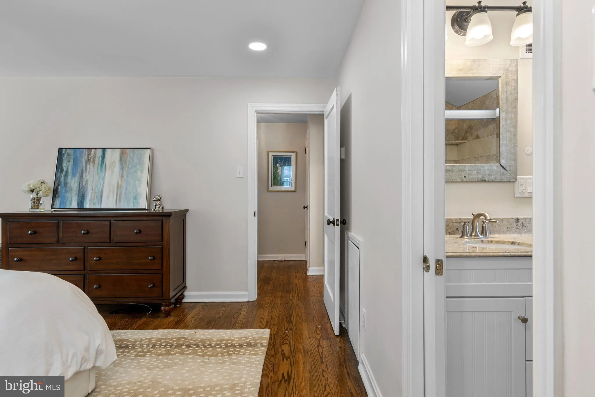 Bryn Mawr, Pennsylvania 19010, United States, 3 Bedrooms Bedrooms, ,3 BathroomsBathrooms,Residential,Pending,199686