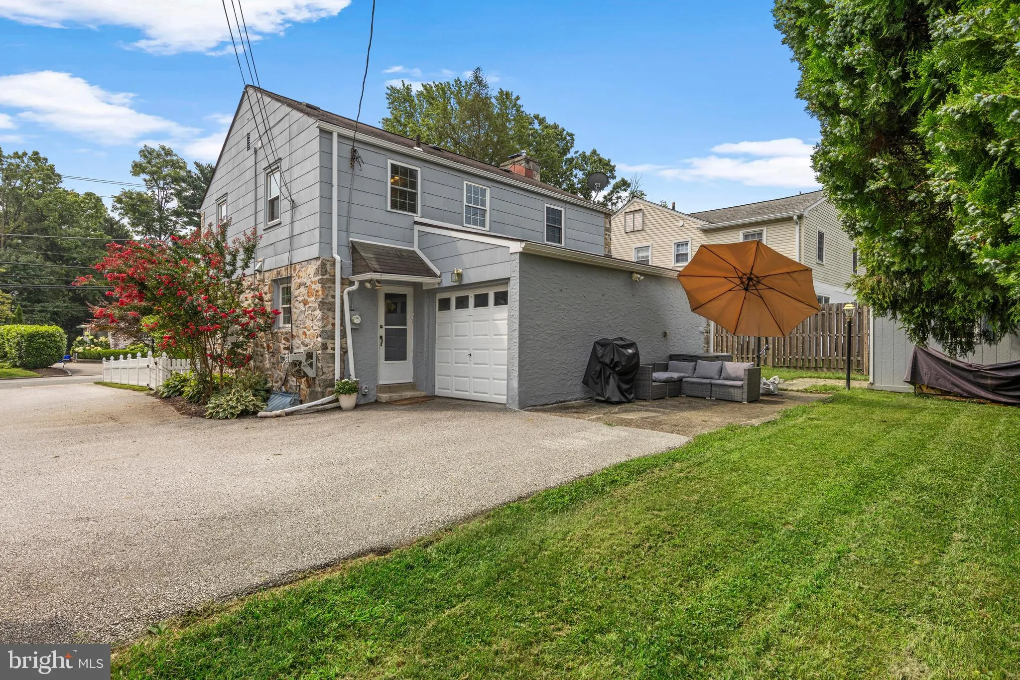 Bryn Mawr, Pennsylvania 19010, United States, 3 Bedrooms Bedrooms, ,3 BathroomsBathrooms,Residential,Pending,199686