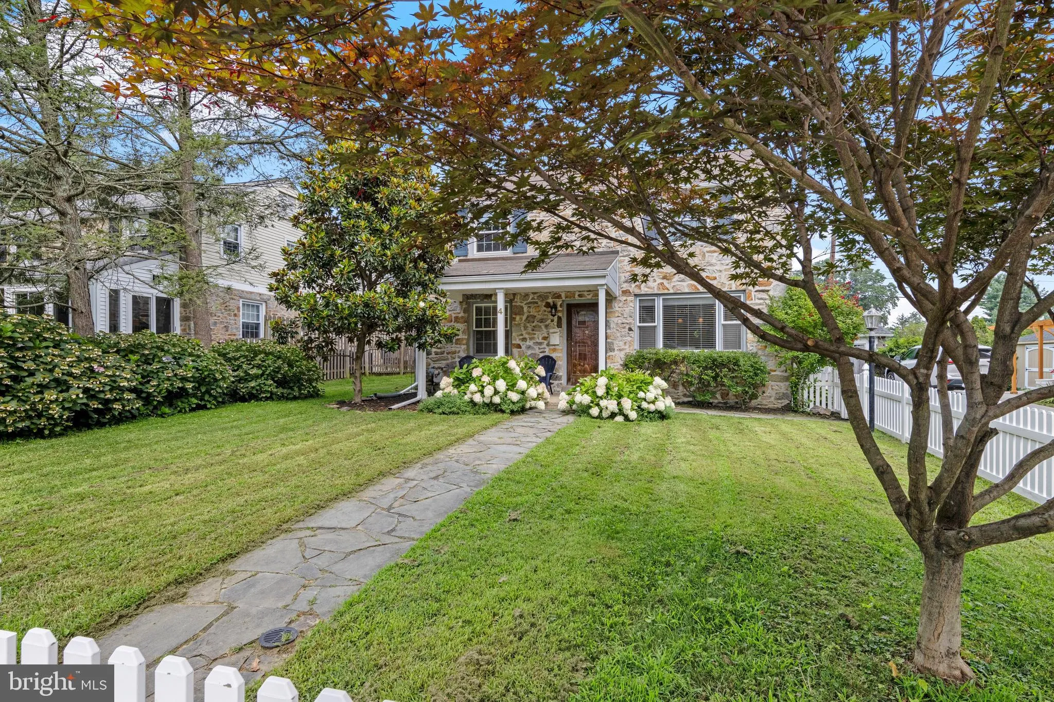 Bryn Mawr, Pennsylvania 19010, United States, 3 Bedrooms Bedrooms, ,3 BathroomsBathrooms,Residential,Pending,199686