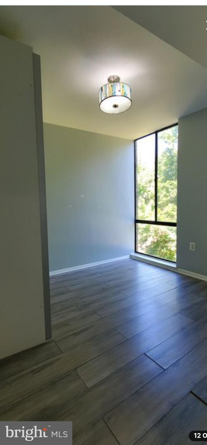 CHELSEA WOODS CONDO - Residential Lease