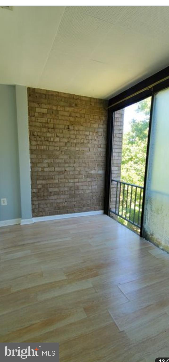 CHELSEA WOODS CONDO - Residential Lease