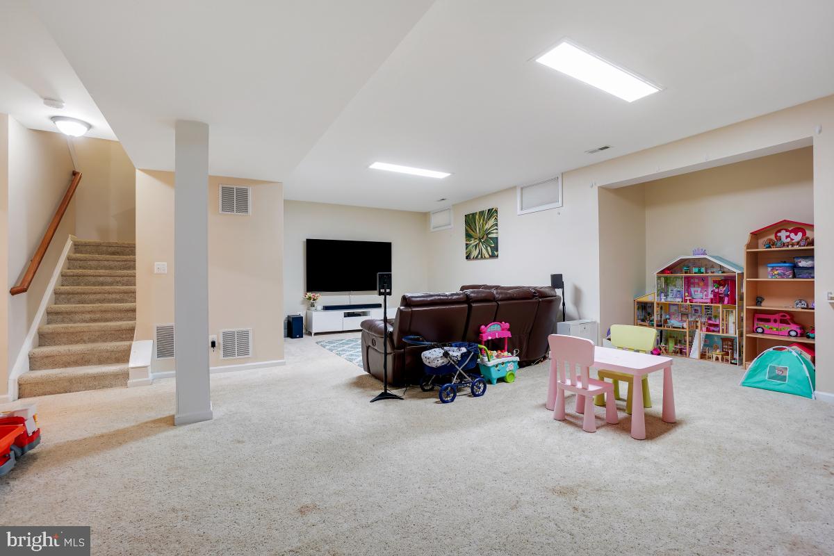 BELMONT COUNTRY CLUB - Residential