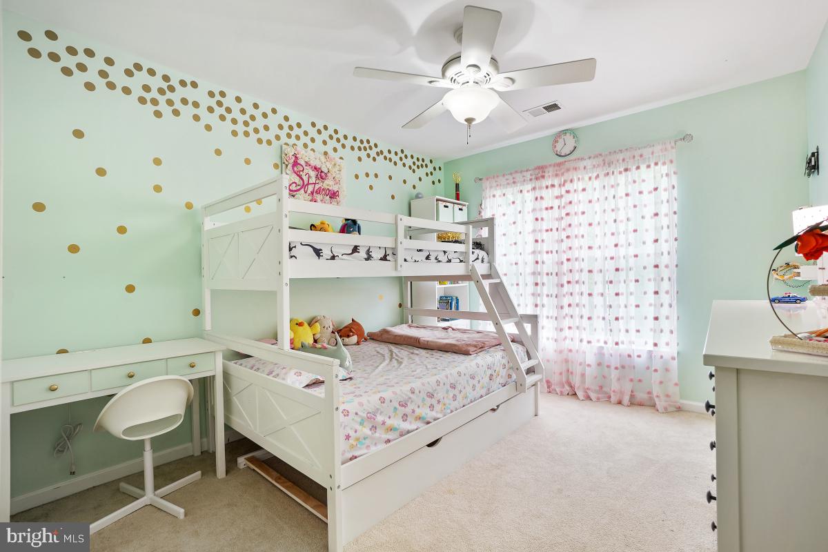 BELMONT COUNTRY CLUB - Residential