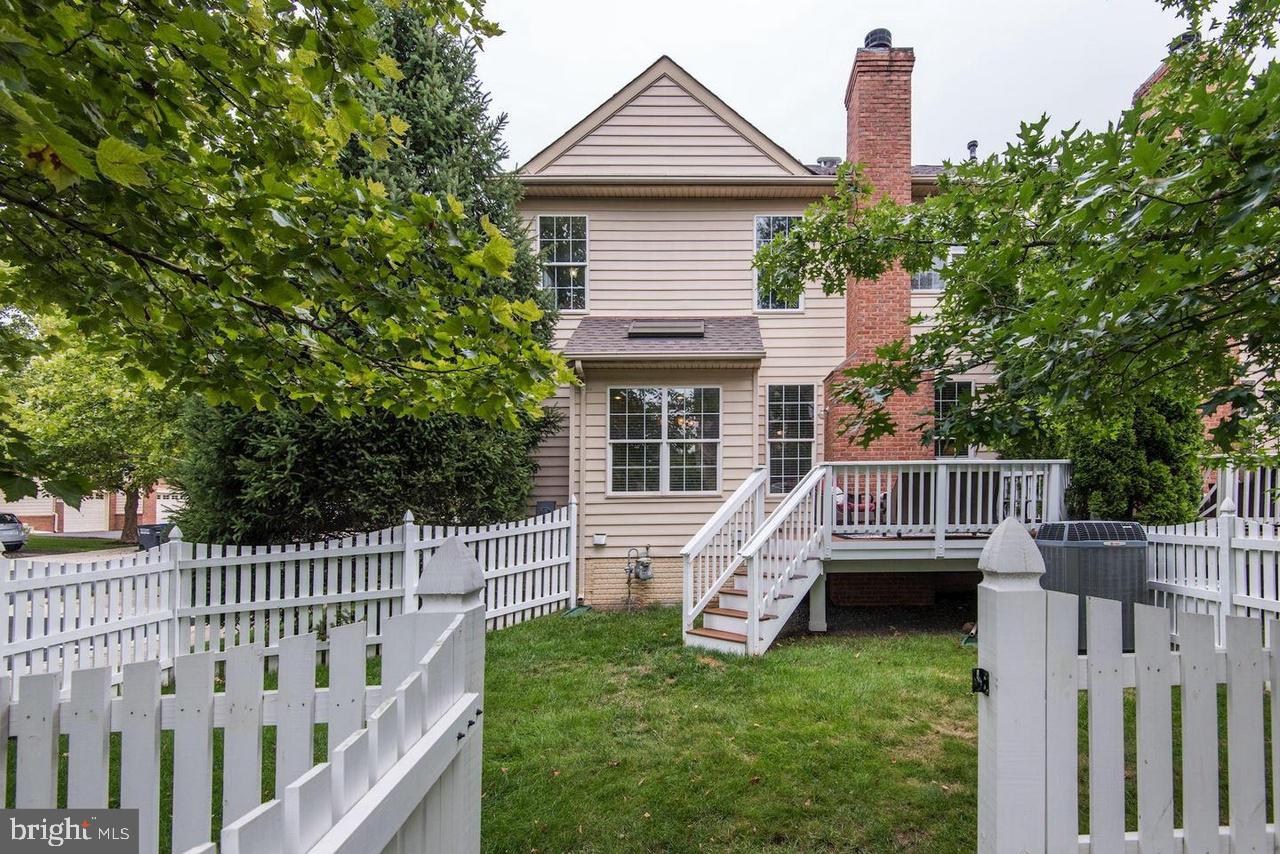 BELMONT COUNTRY CLUB - Residential