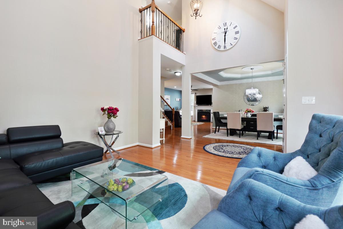 BELMONT COUNTRY CLUB - Residential