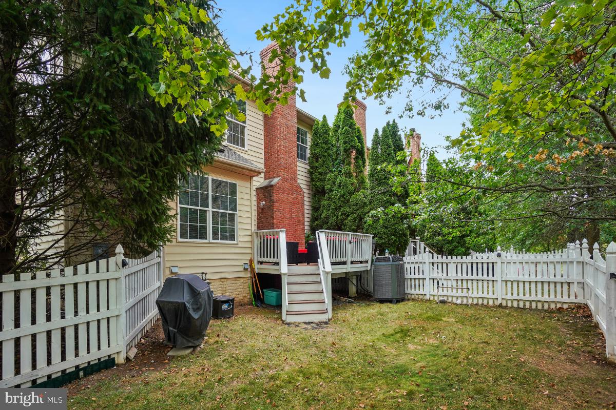 BELMONT COUNTRY CLUB - Residential