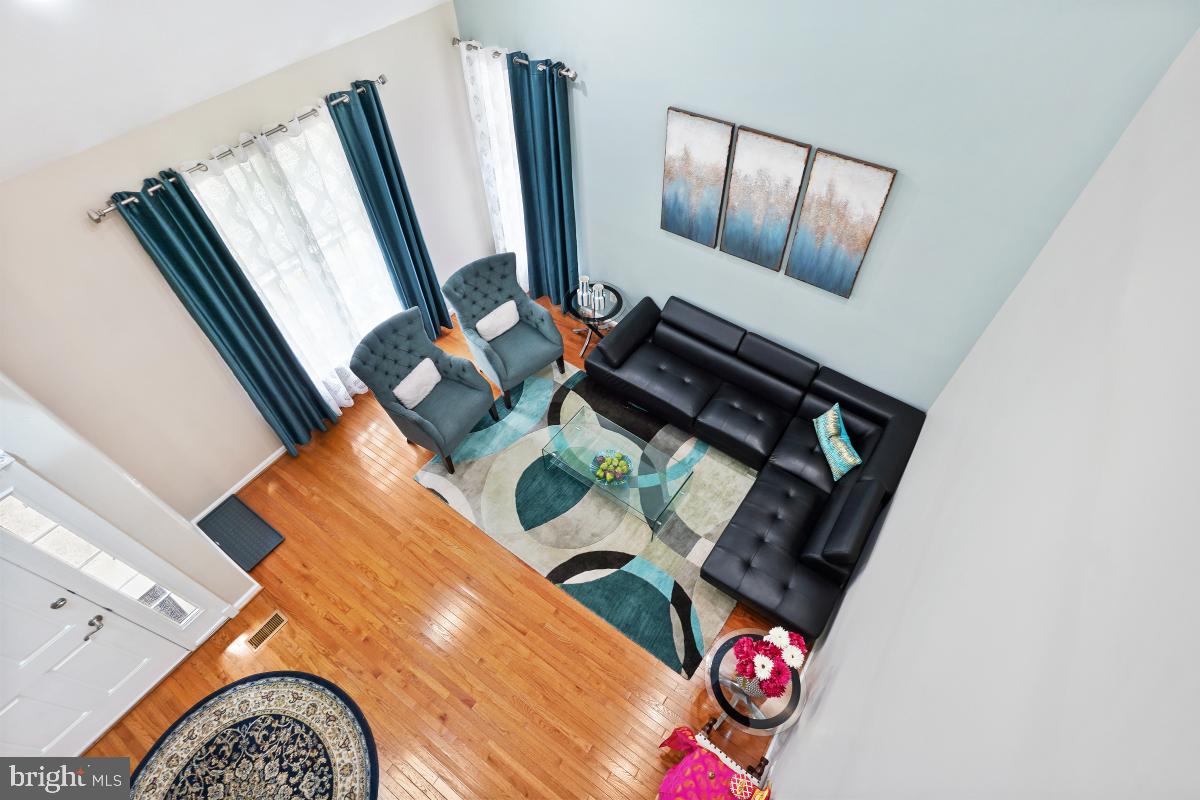 BELMONT COUNTRY CLUB - Residential