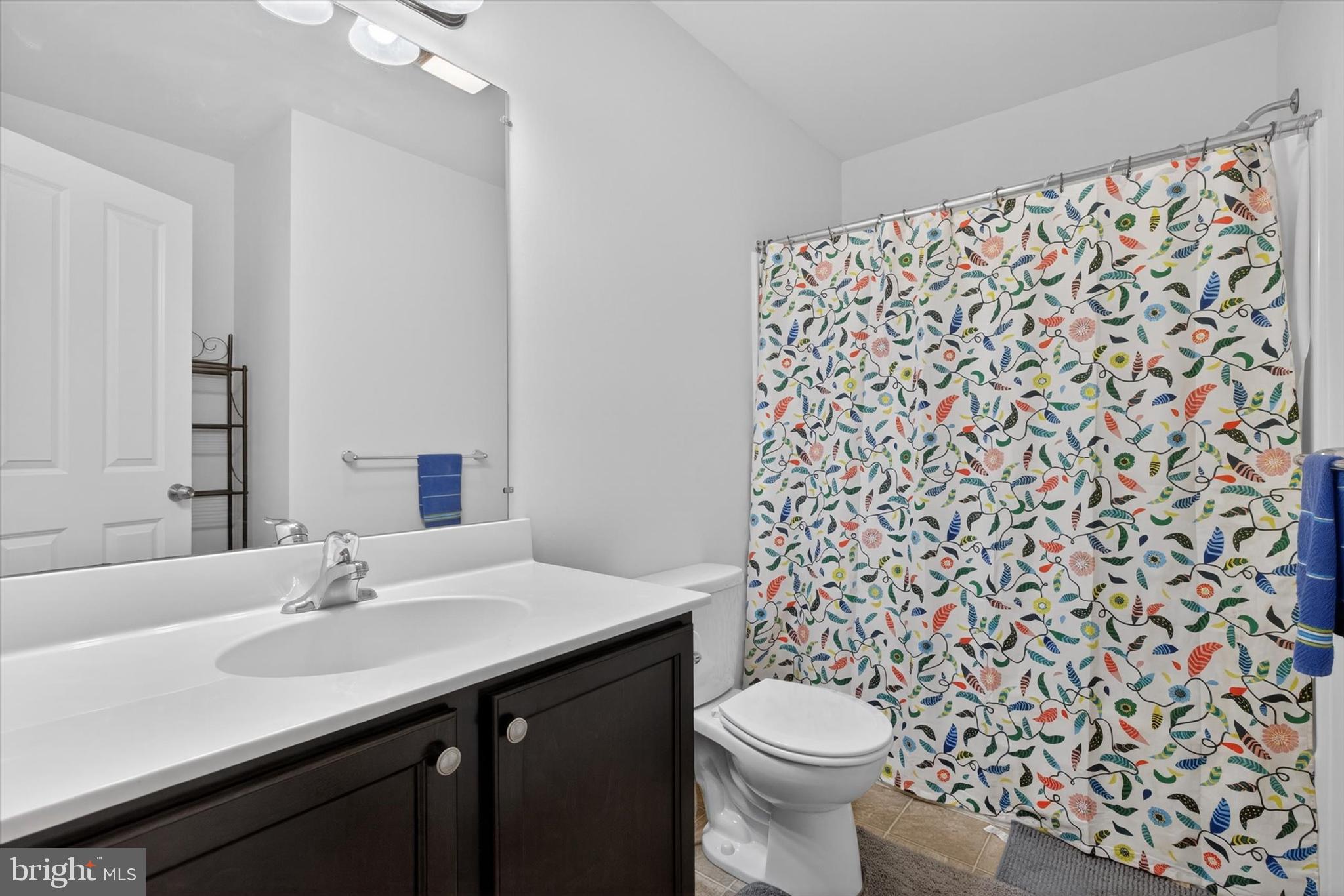 LAUREL RIDGE ESTATES - Residential