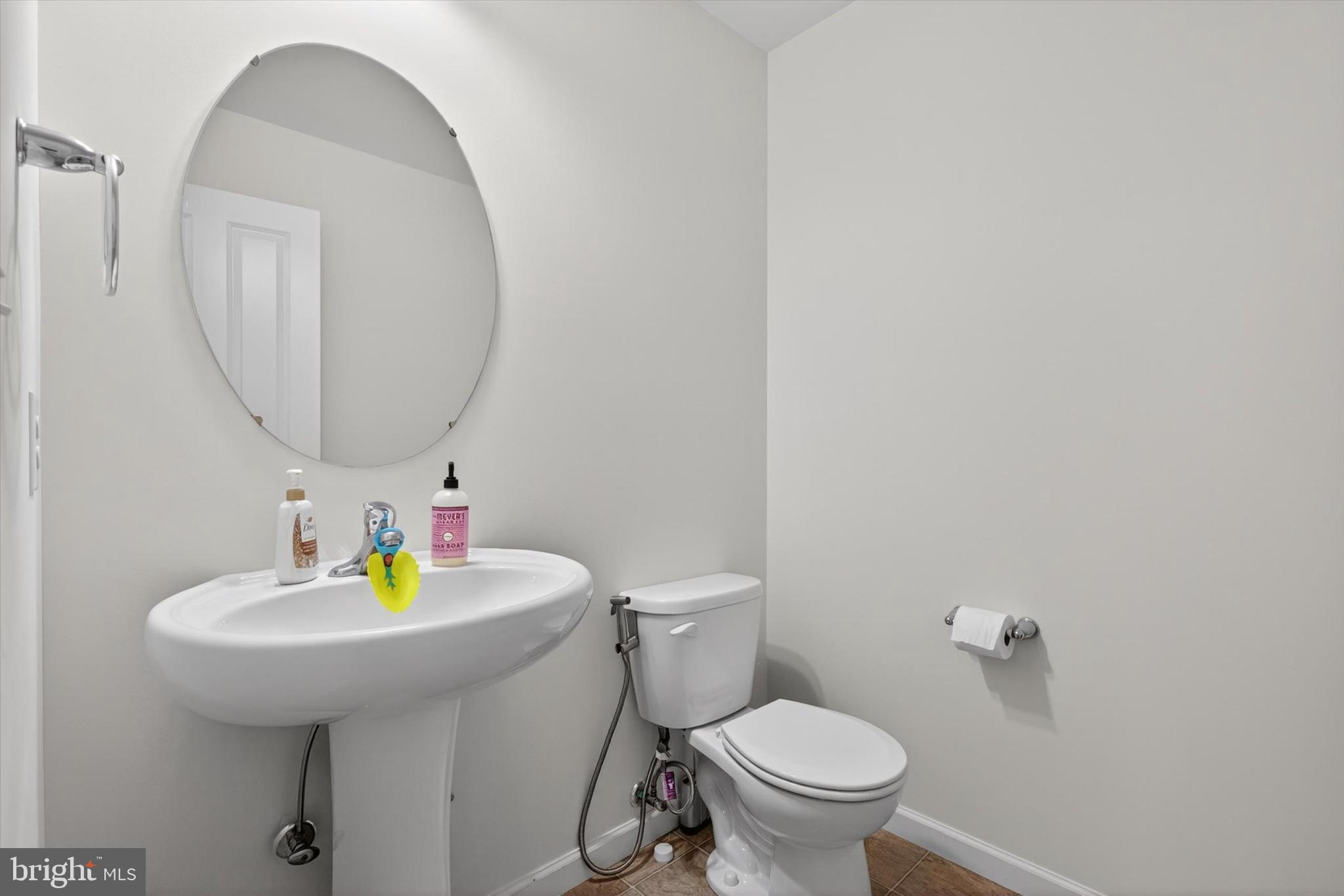 LAUREL RIDGE ESTATES - Residential