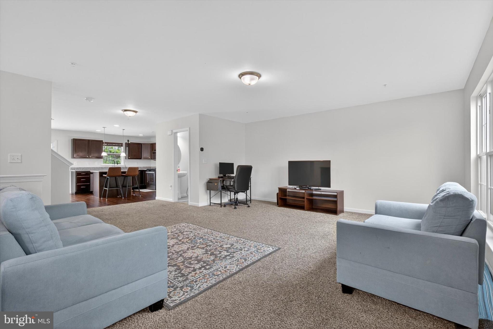 LAUREL RIDGE ESTATES - Residential