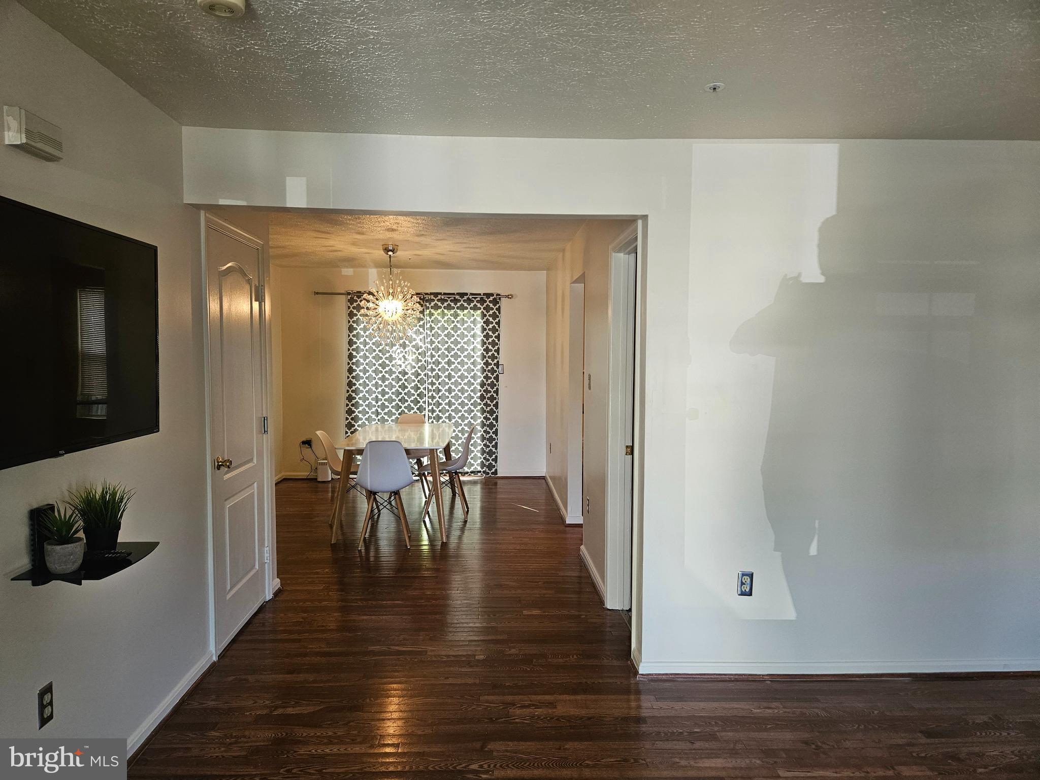 ROYAL PLAZA - Residential