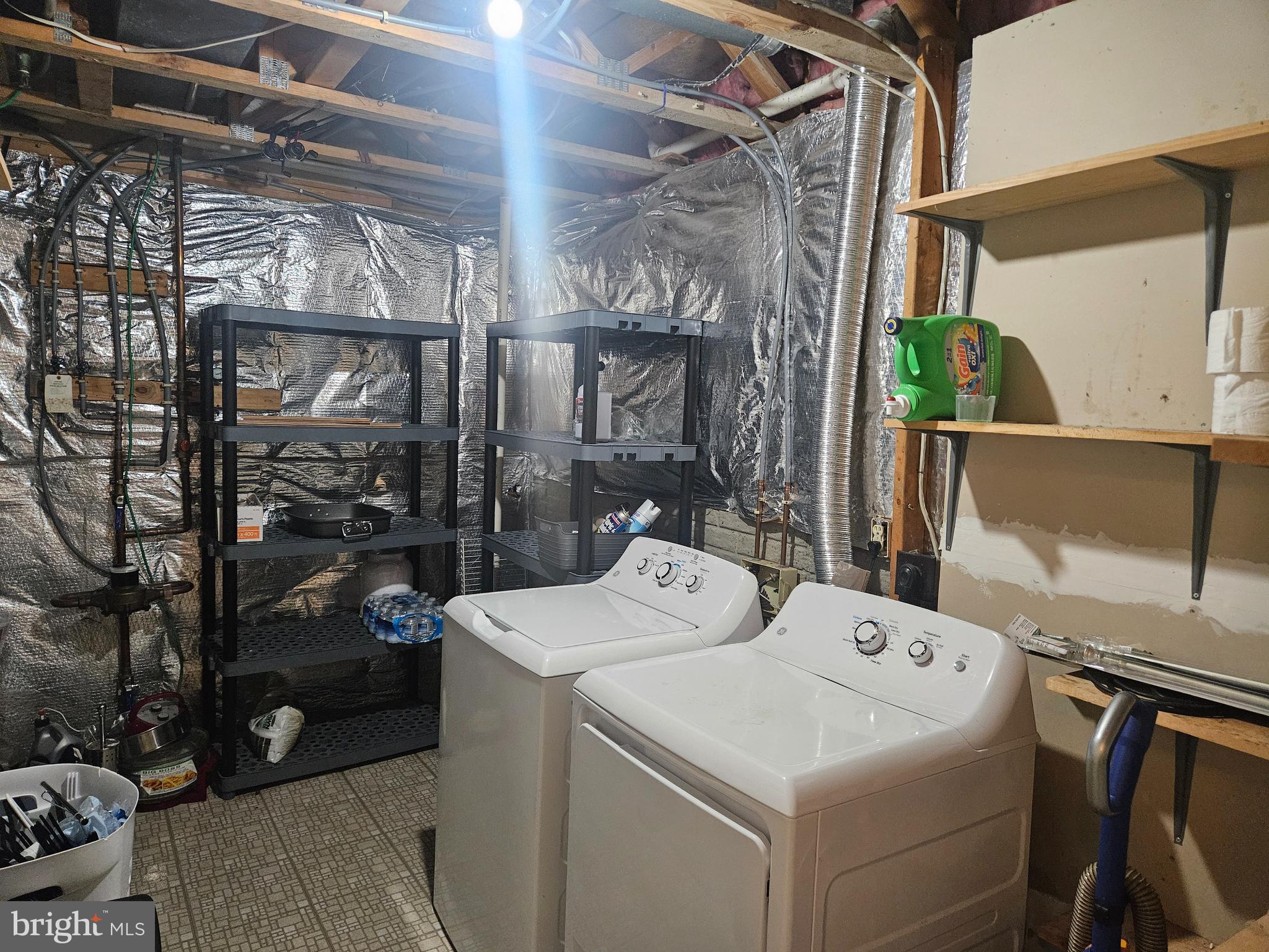 ROYAL PLAZA - Residential