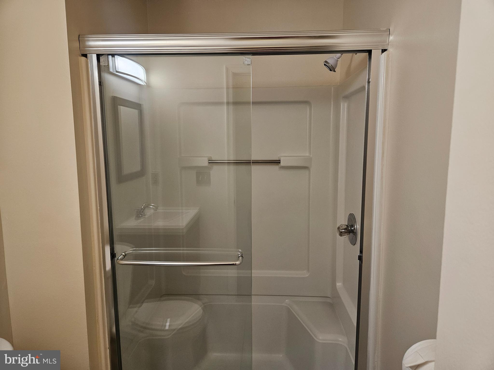 ROYAL PLAZA - Residential