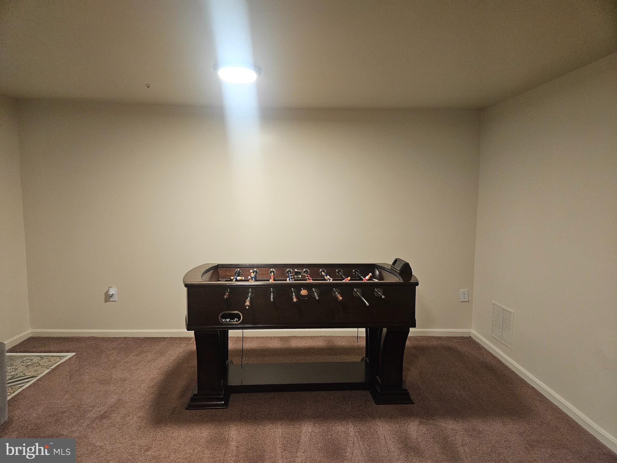 ROYAL PLAZA - Residential