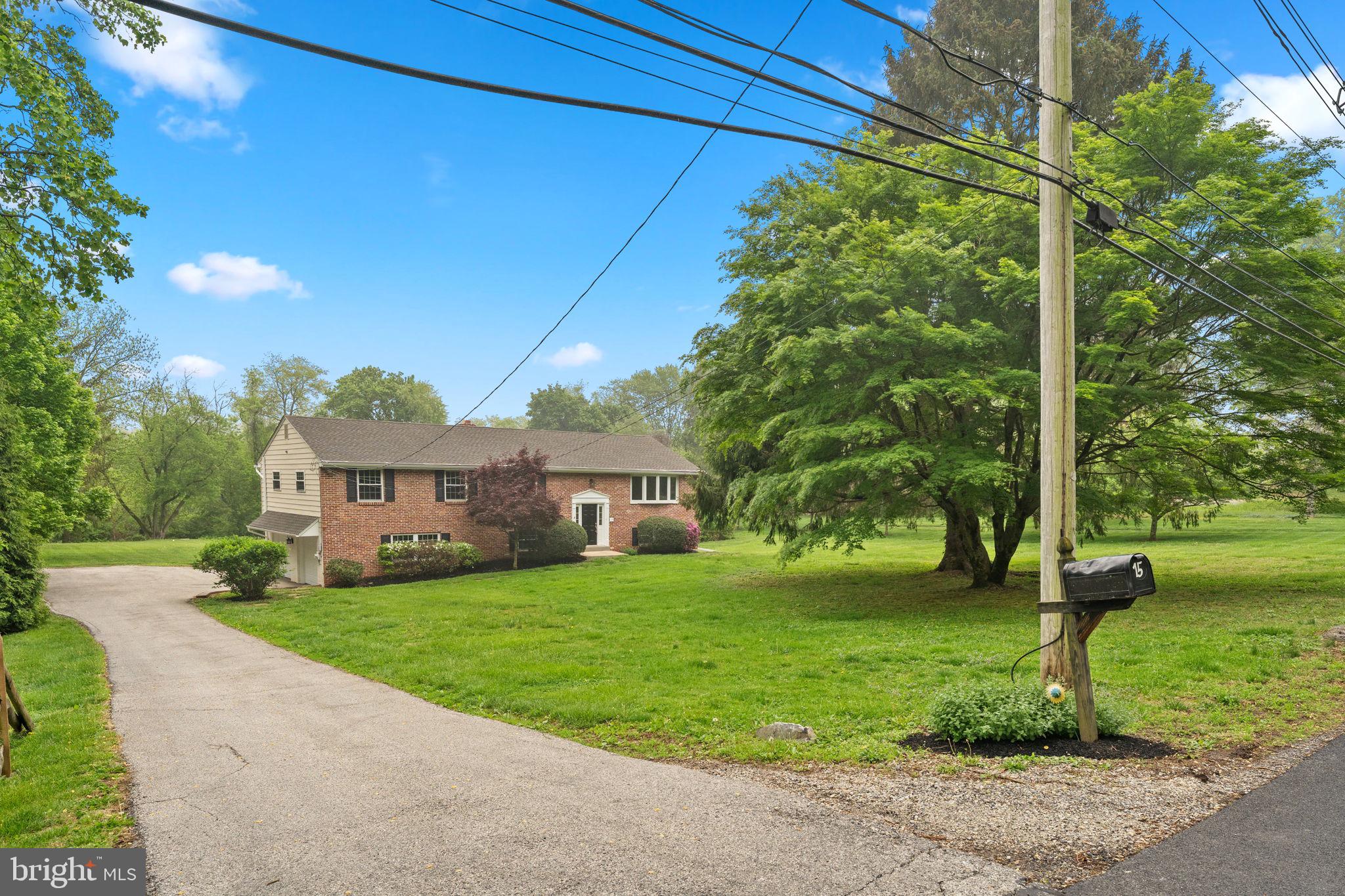 15 HICKORY LANE