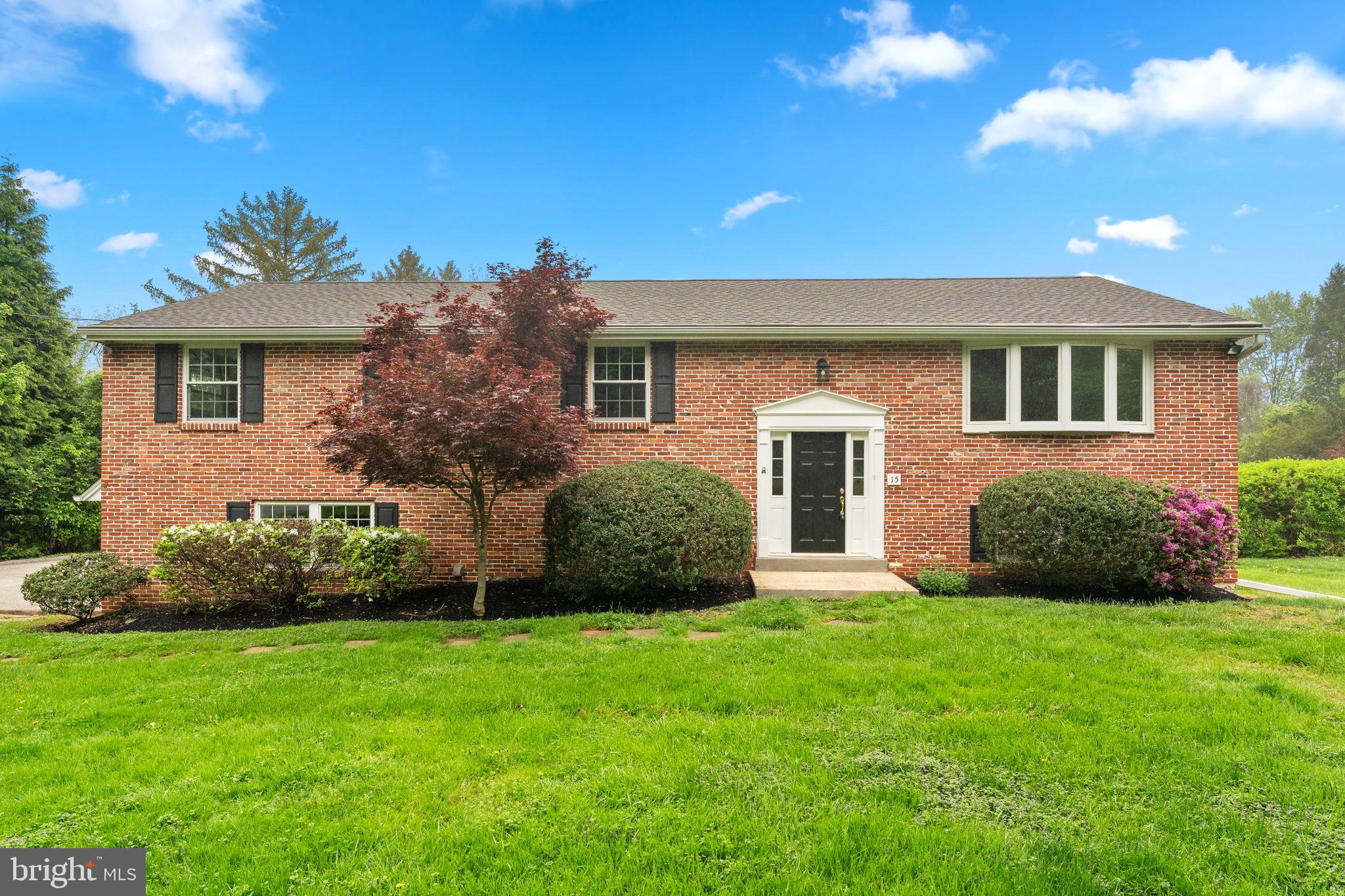 15 HICKORY LANE