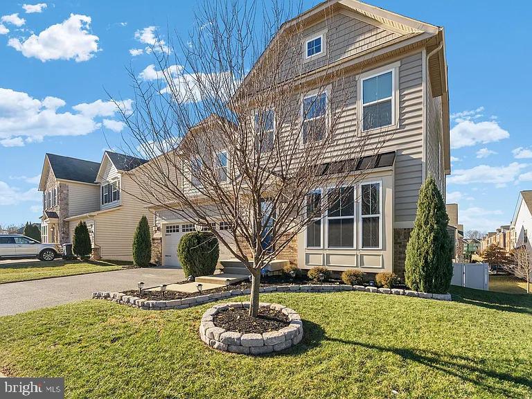 2067 SAGRAMORE LANE