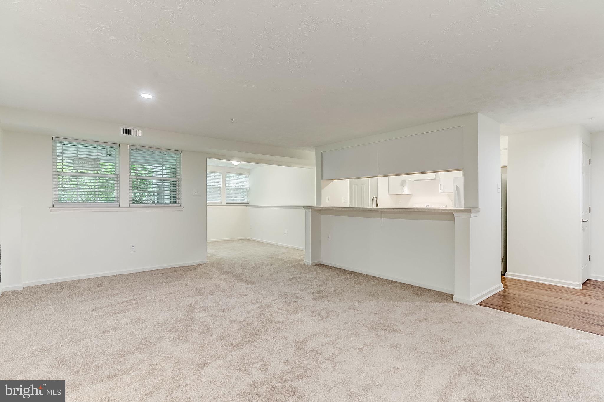 WOODBRIDGE CENTER - Residential