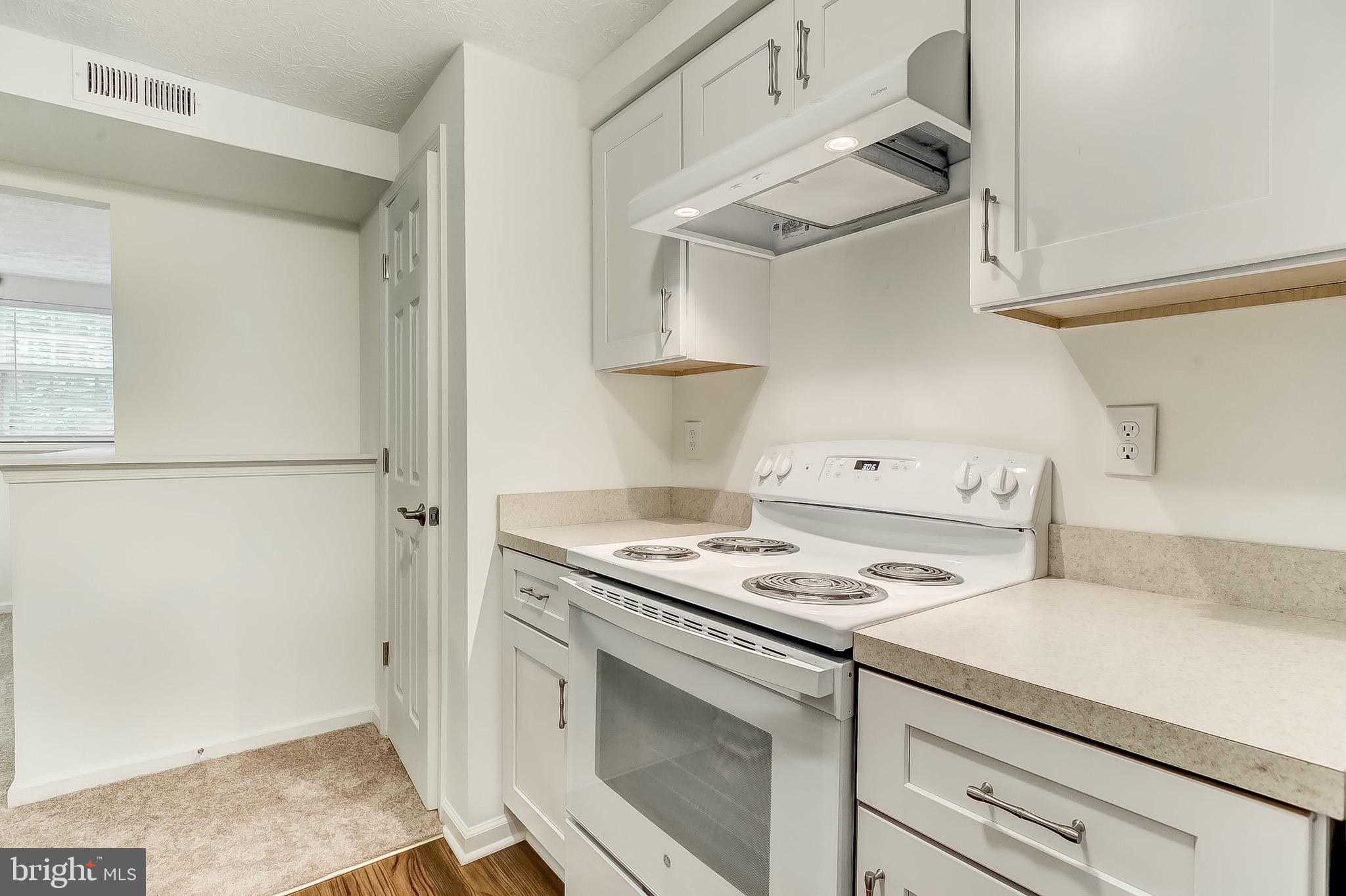 WOODBRIDGE CENTER - Residential