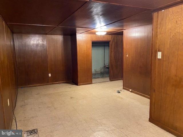 ALLISON HILL - Residential Lease