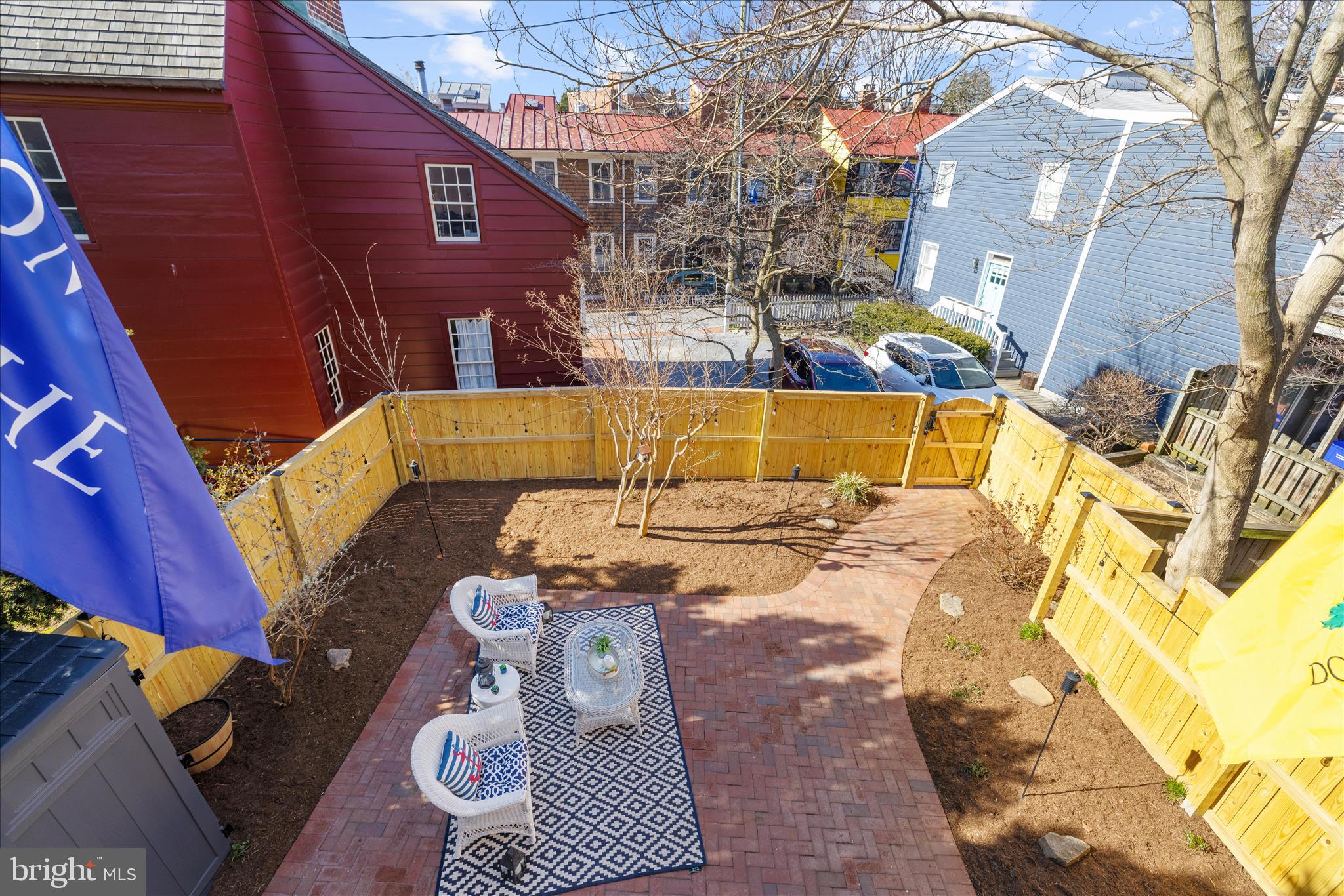 HISTORIC DISTRICT - Residential