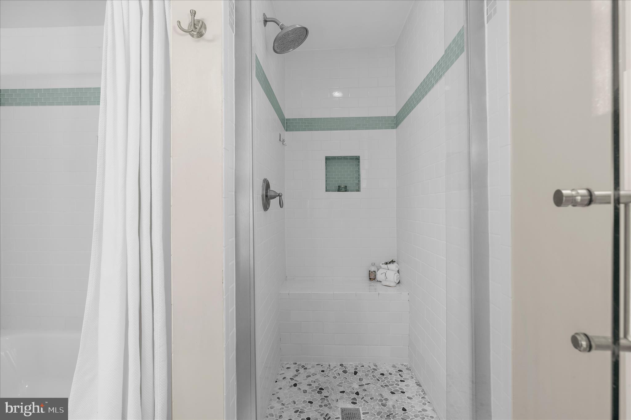 HISTORIC DISTRICT - Residential