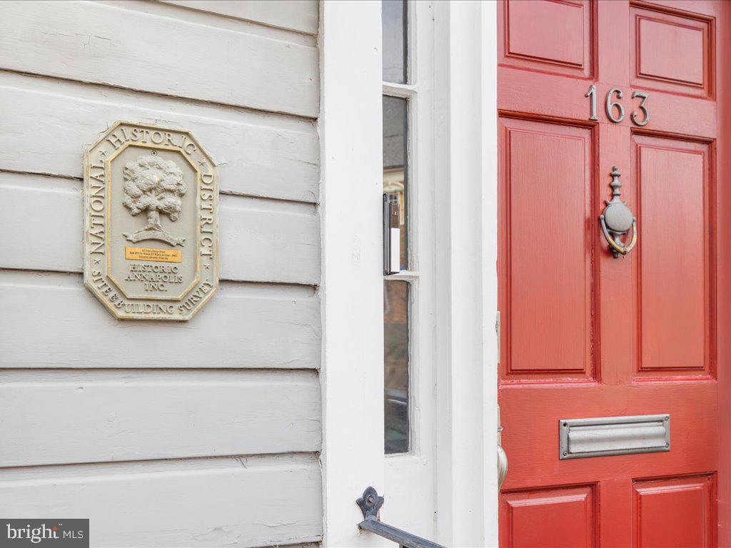 HISTORIC DISTRICT - Residential