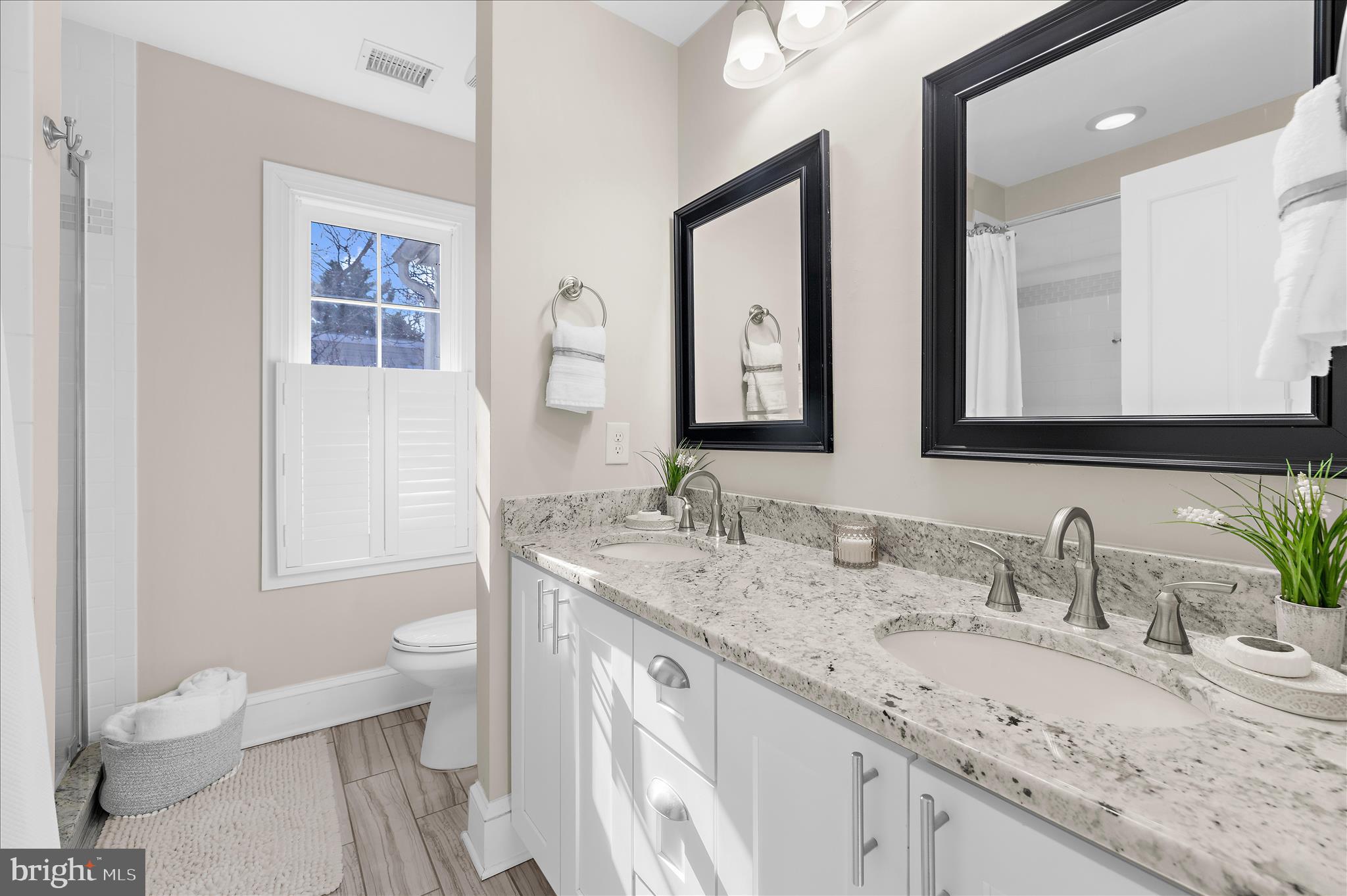 HISTORIC DISTRICT - Residential