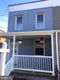 BEAUTIFULLY RENOVATED WITH AN OPEN FLOOR PLAN FEATURING 3 BEDROOMS AND 2 FULL BATHROOMS