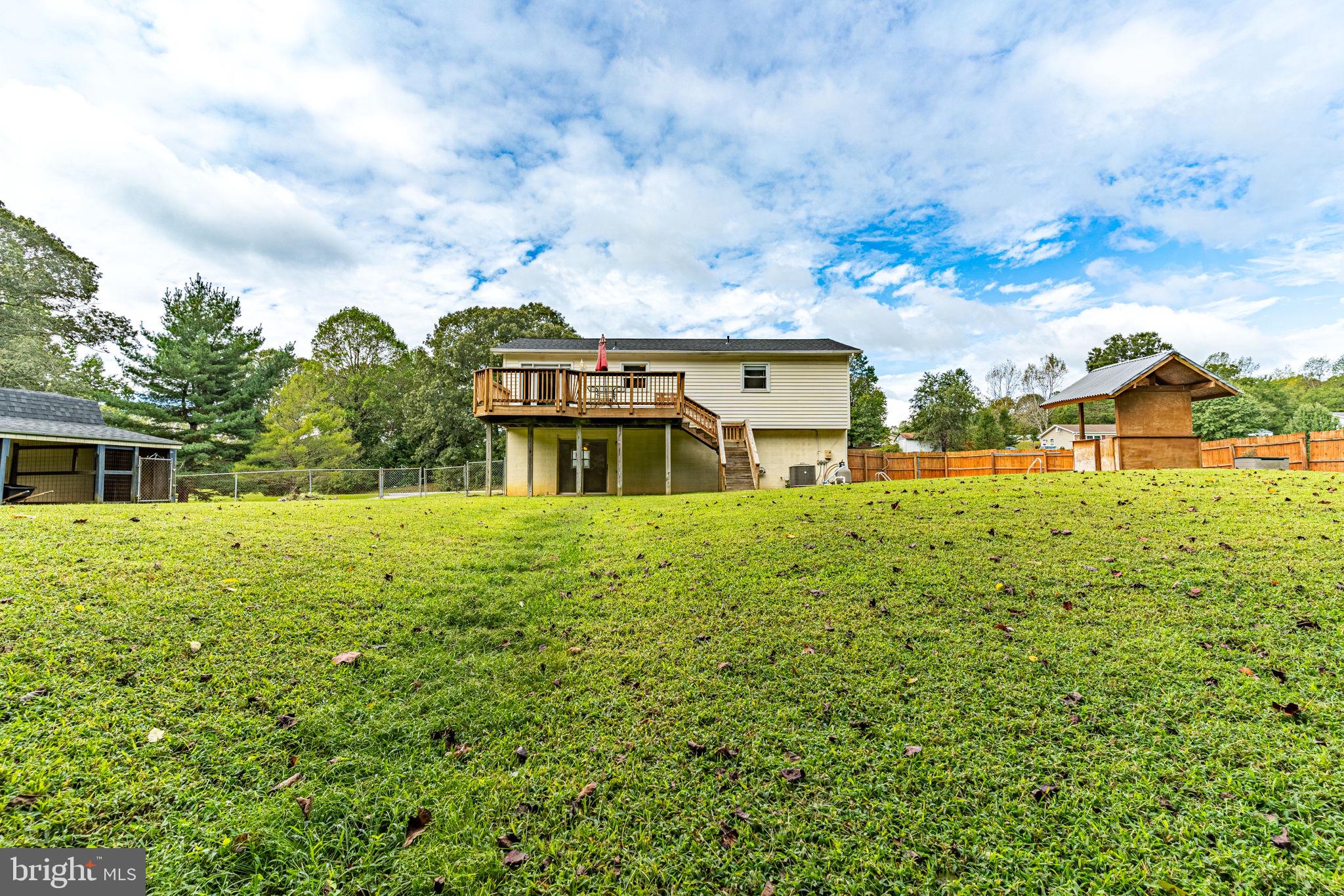 LAUREL RIDGE - Residential Lease