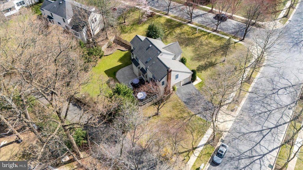 listing image 52