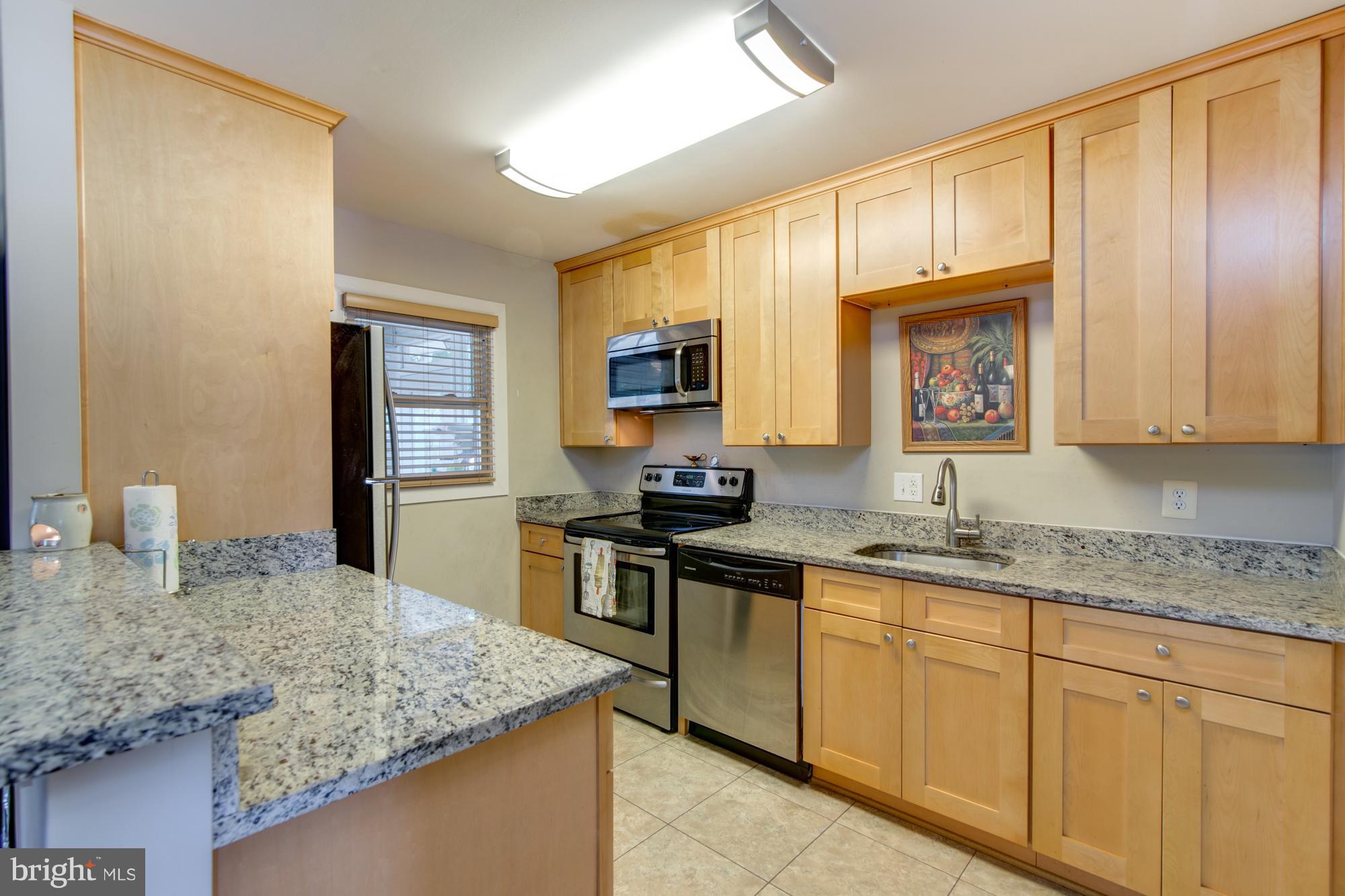 DALE CITY - Residential