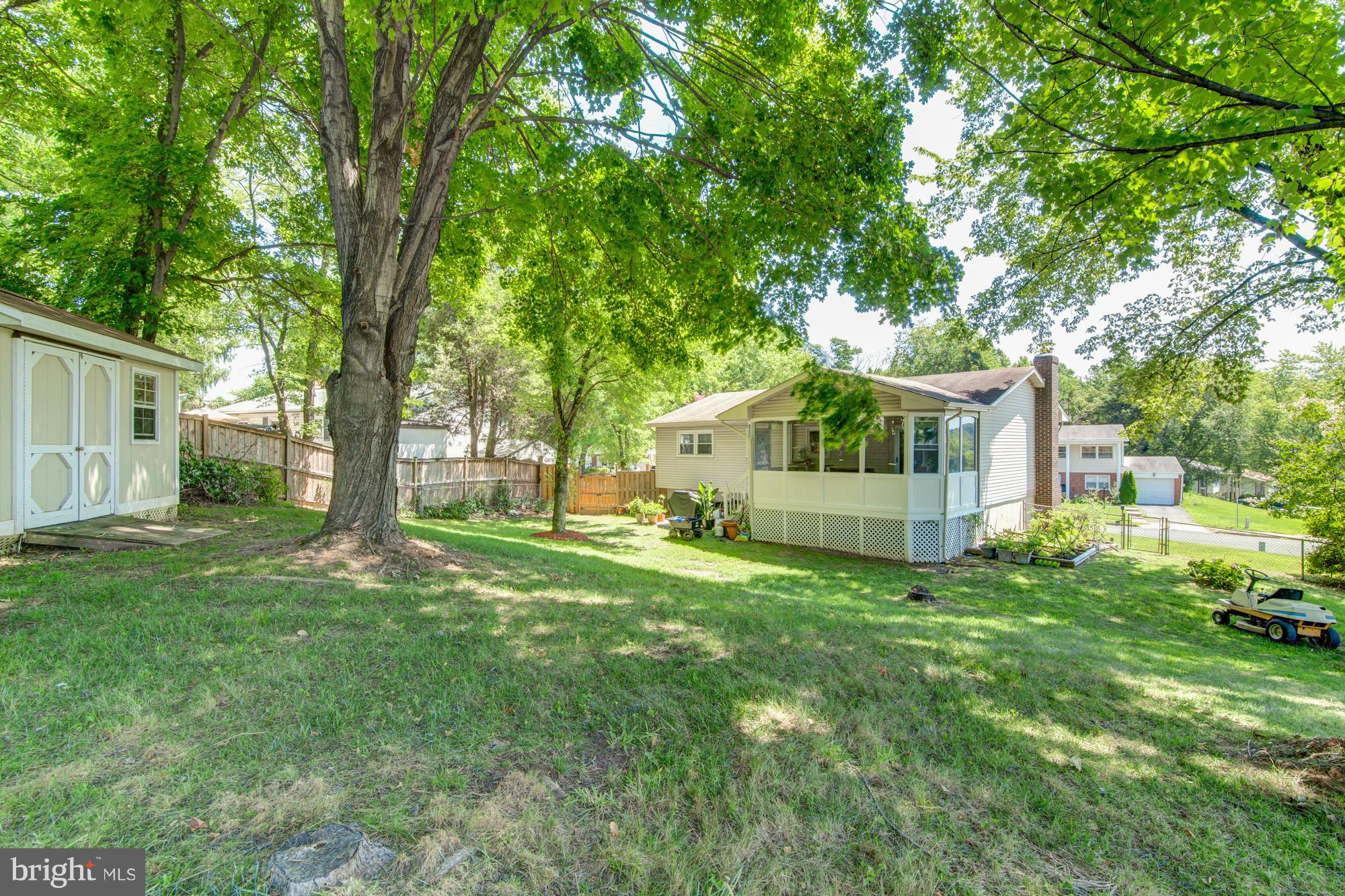 DALE CITY - Residential