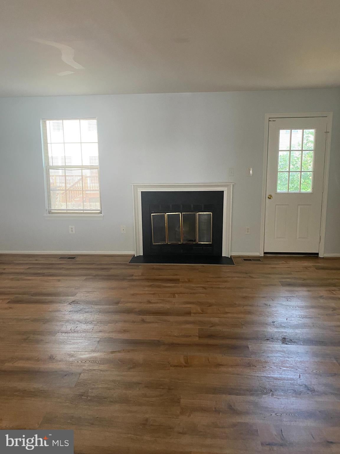 14919 ENTERPRISE LANE
