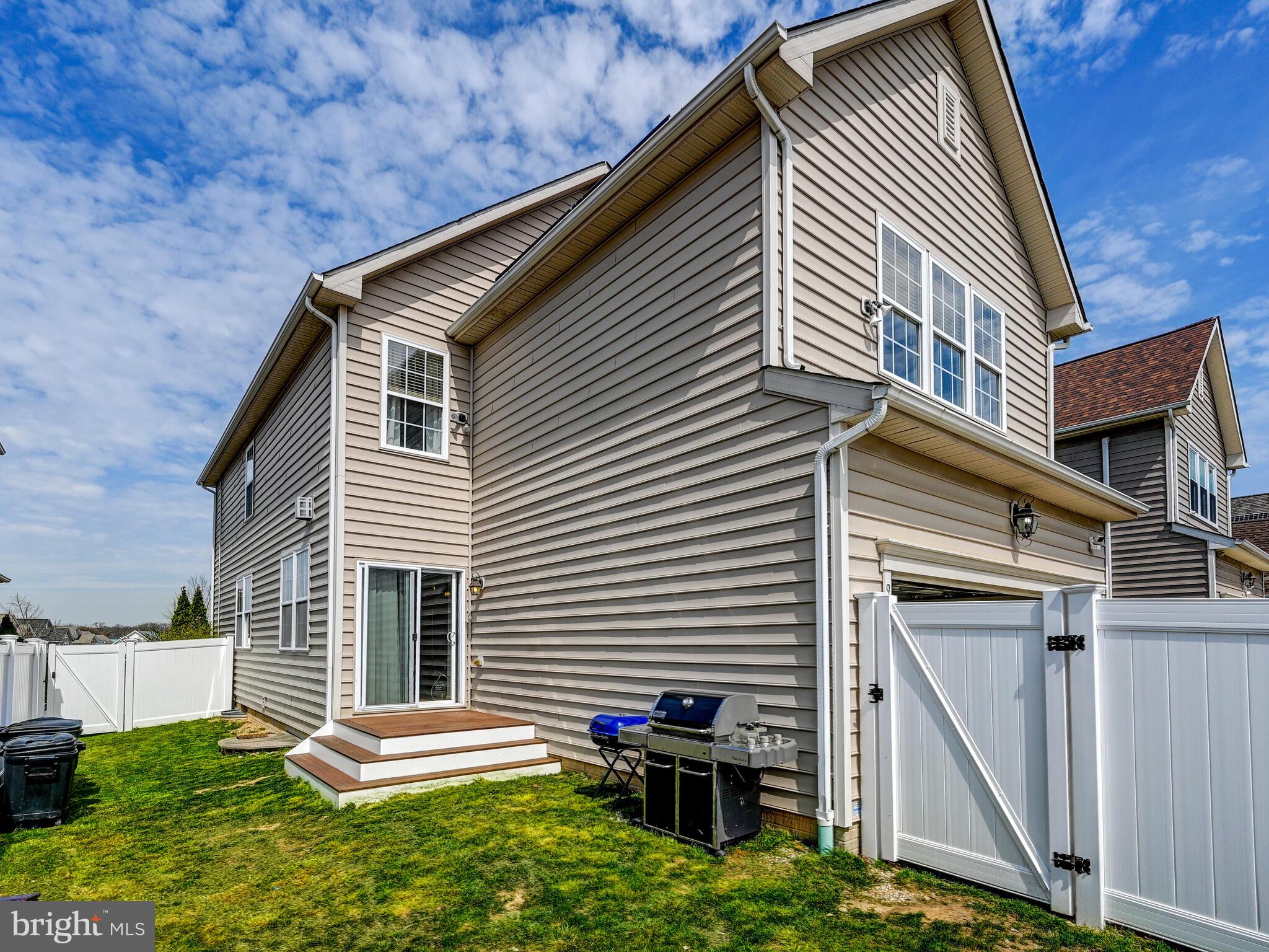 MIRAMAR LANDING - Residential