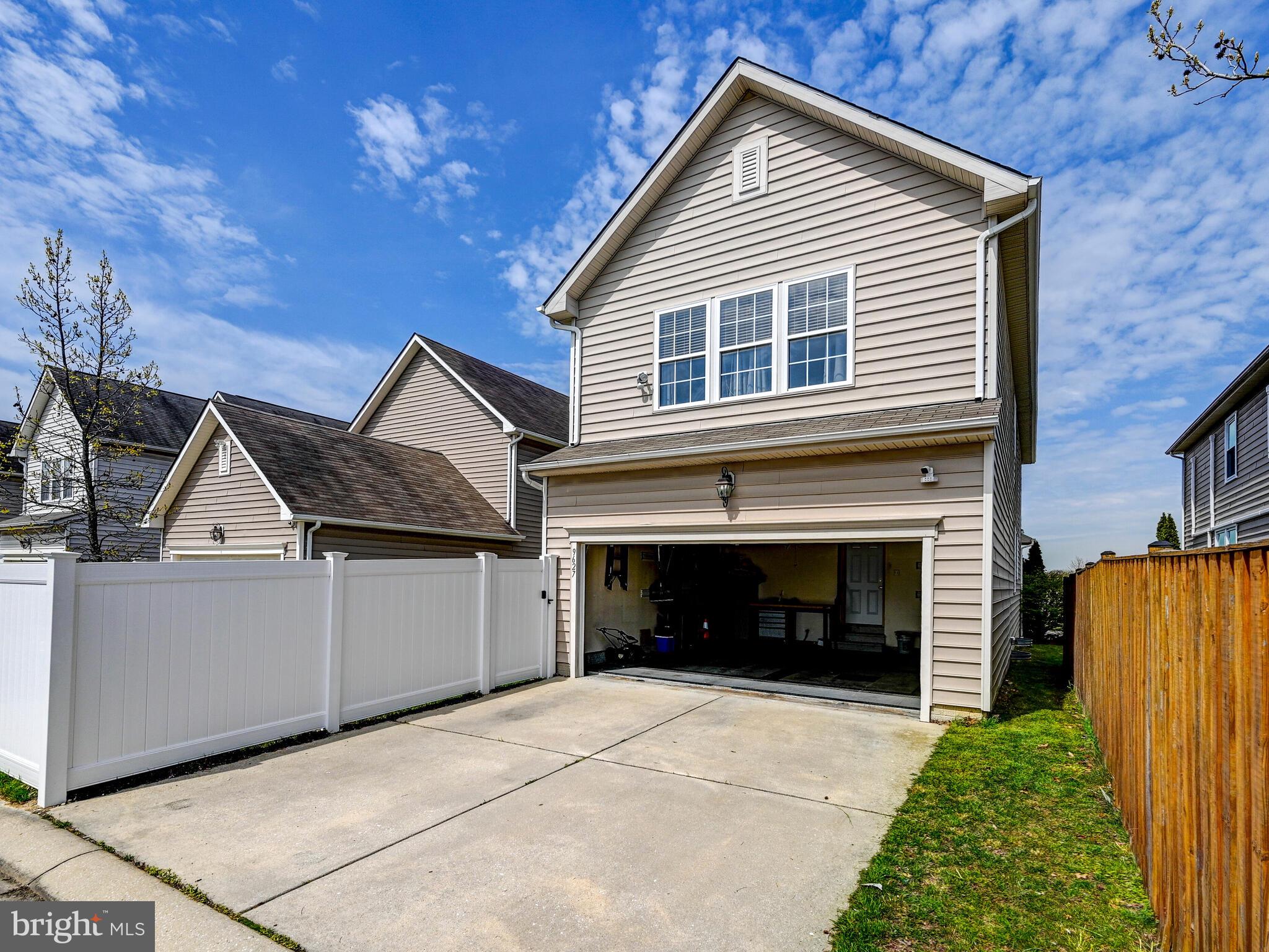 MIRAMAR LANDING - Residential