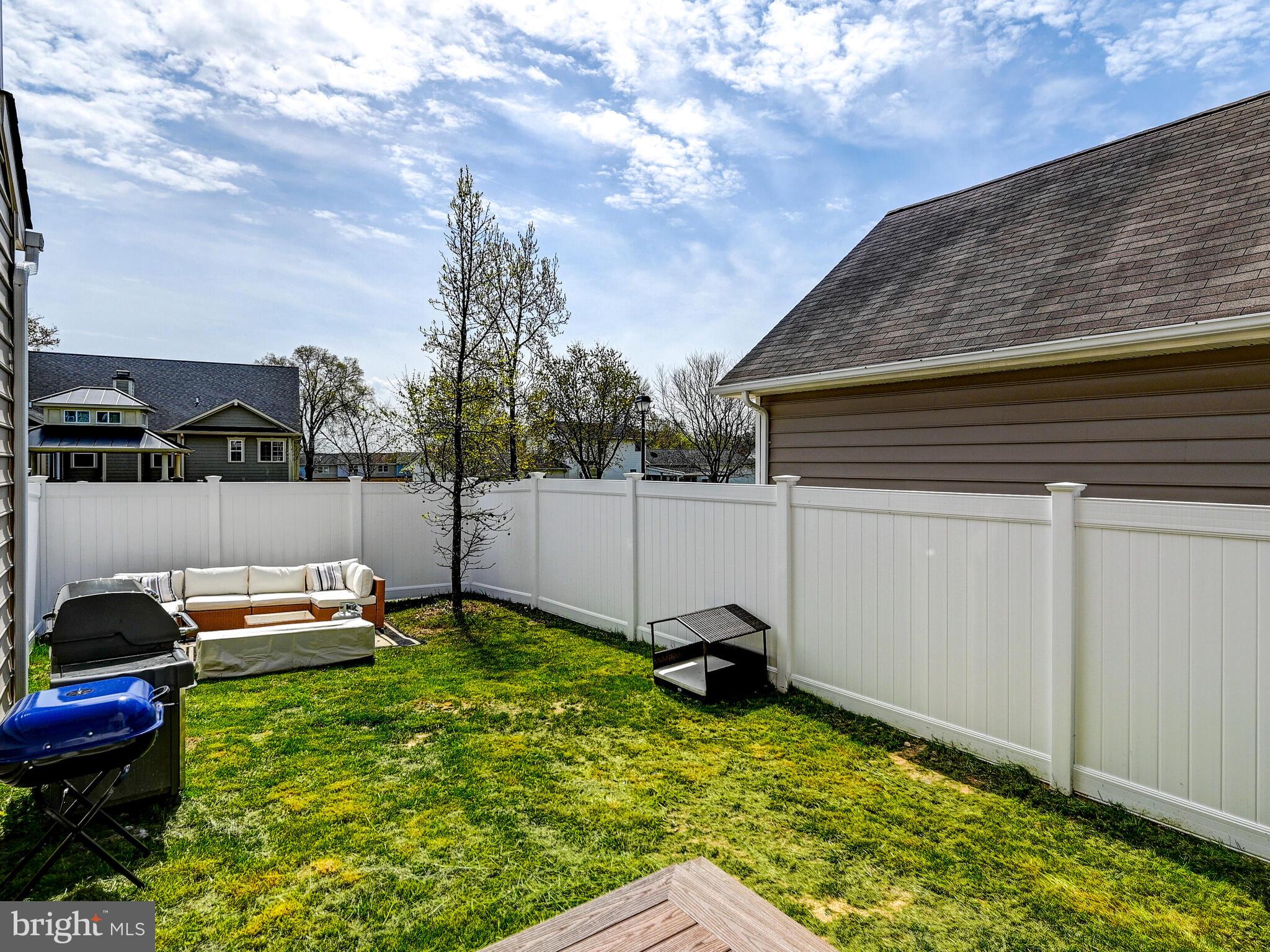 MIRAMAR LANDING - Residential