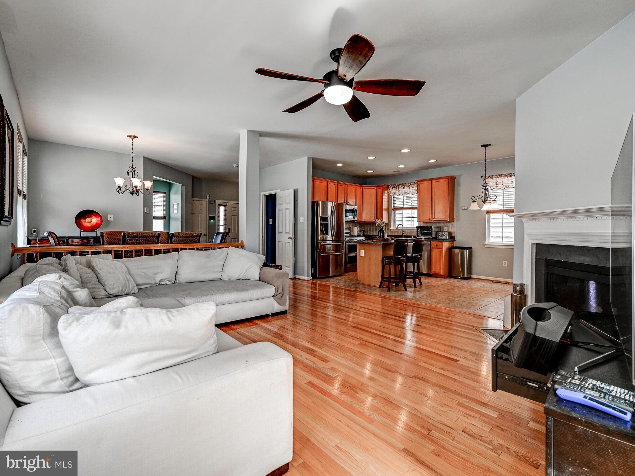 MIRAMAR LANDING - Residential