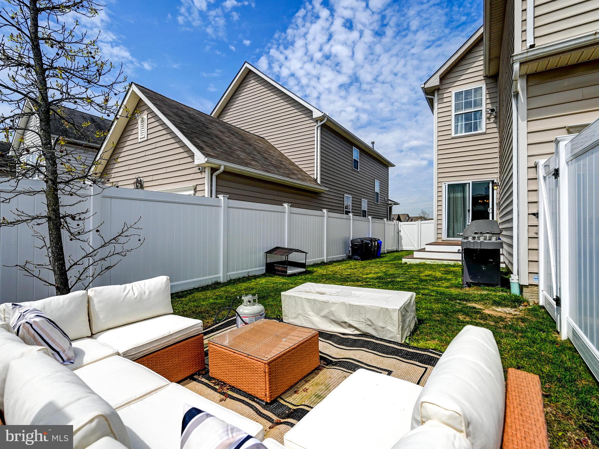 MIRAMAR LANDING - Residential