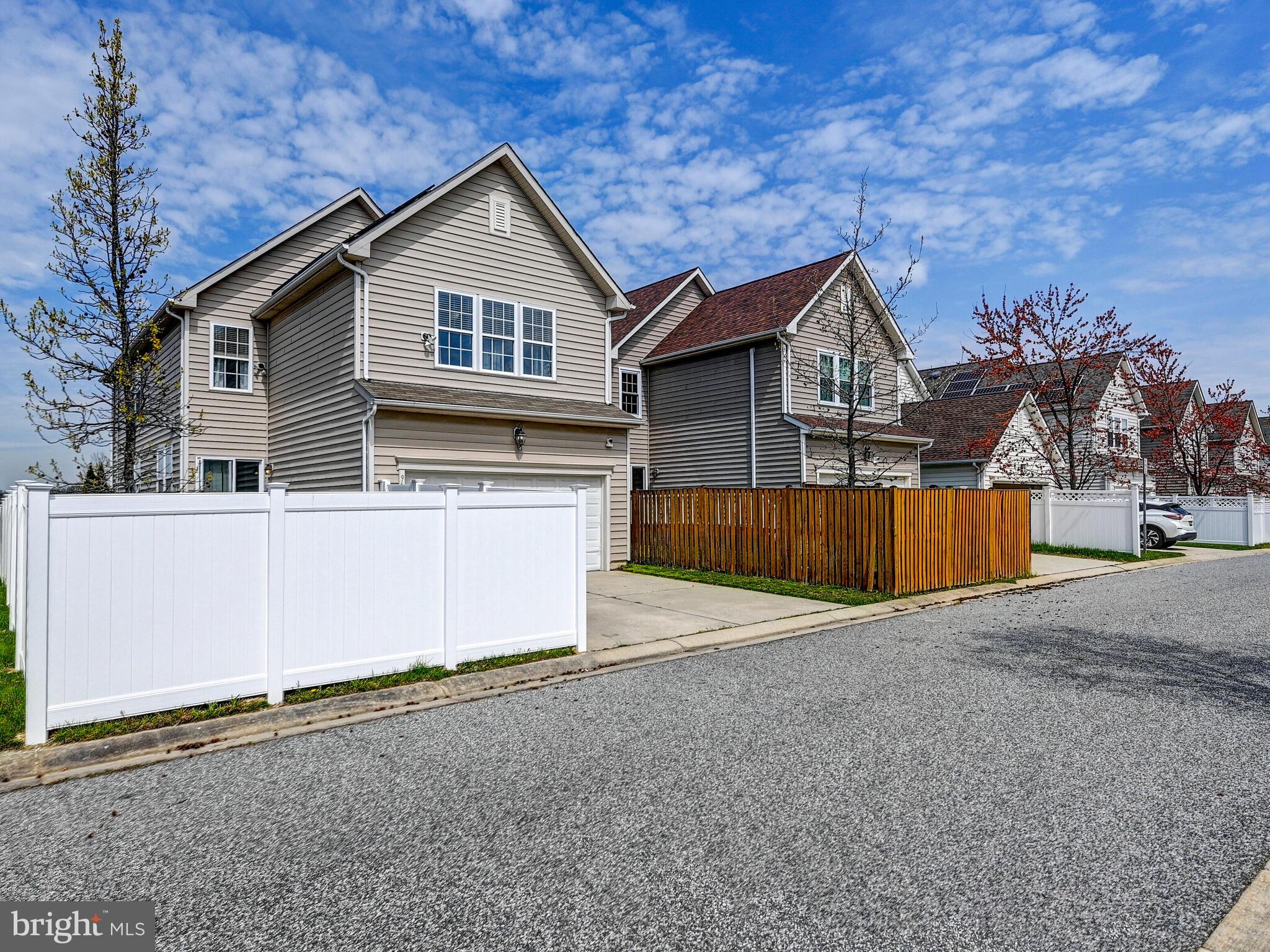 MIRAMAR LANDING - Residential