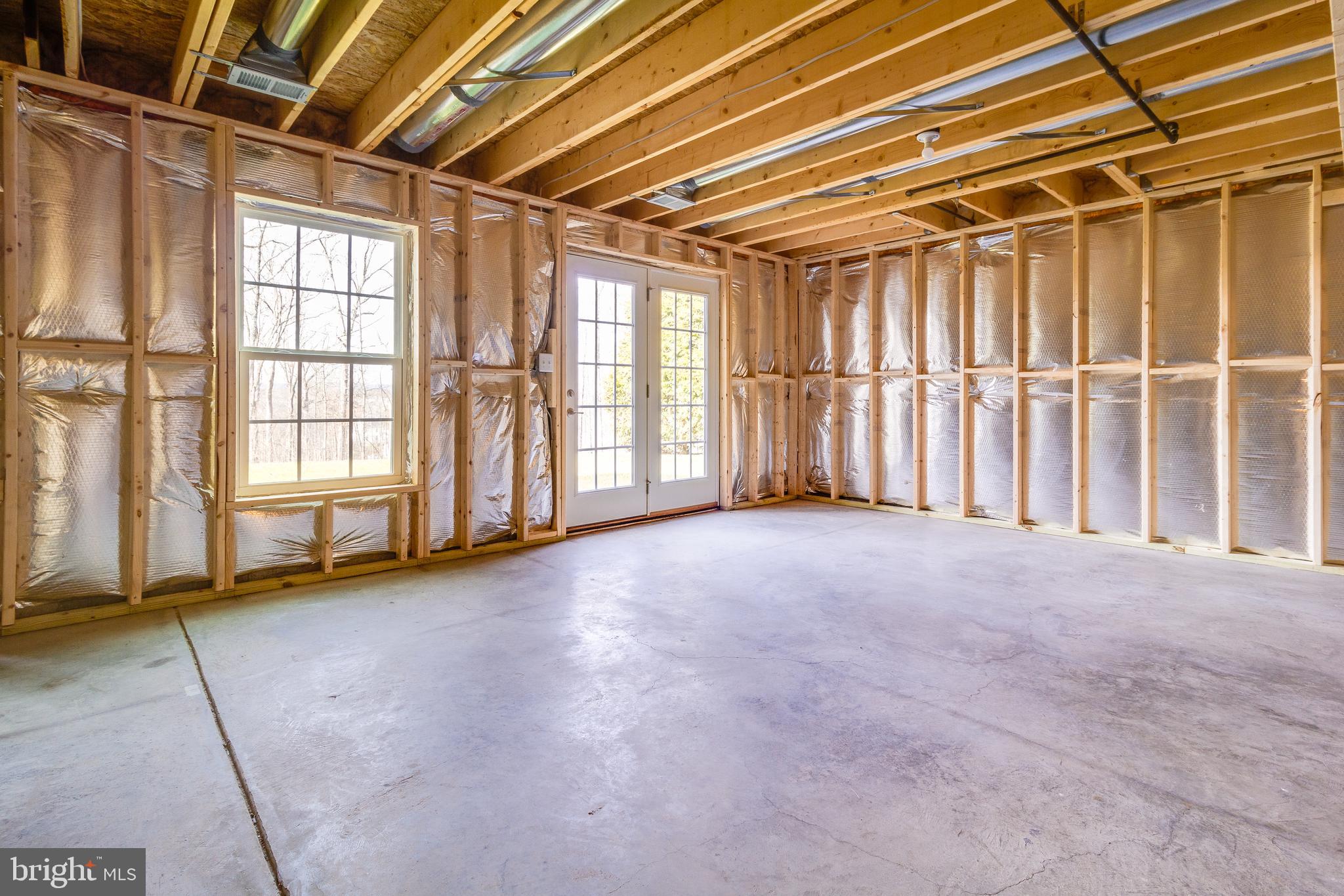 SEVEN HILLS - Residential