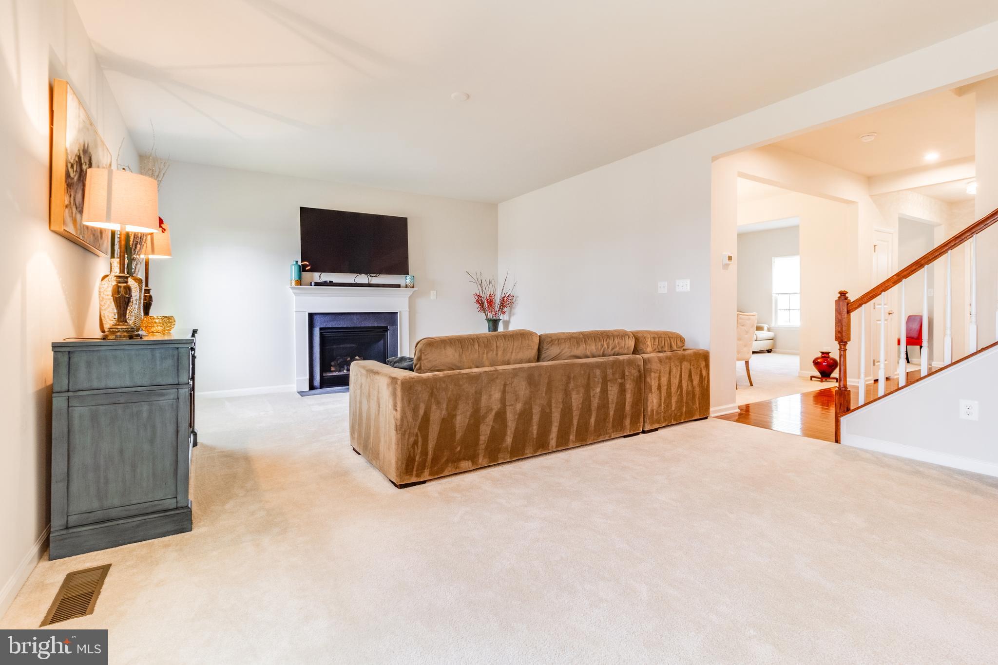 SEVEN HILLS - Residential