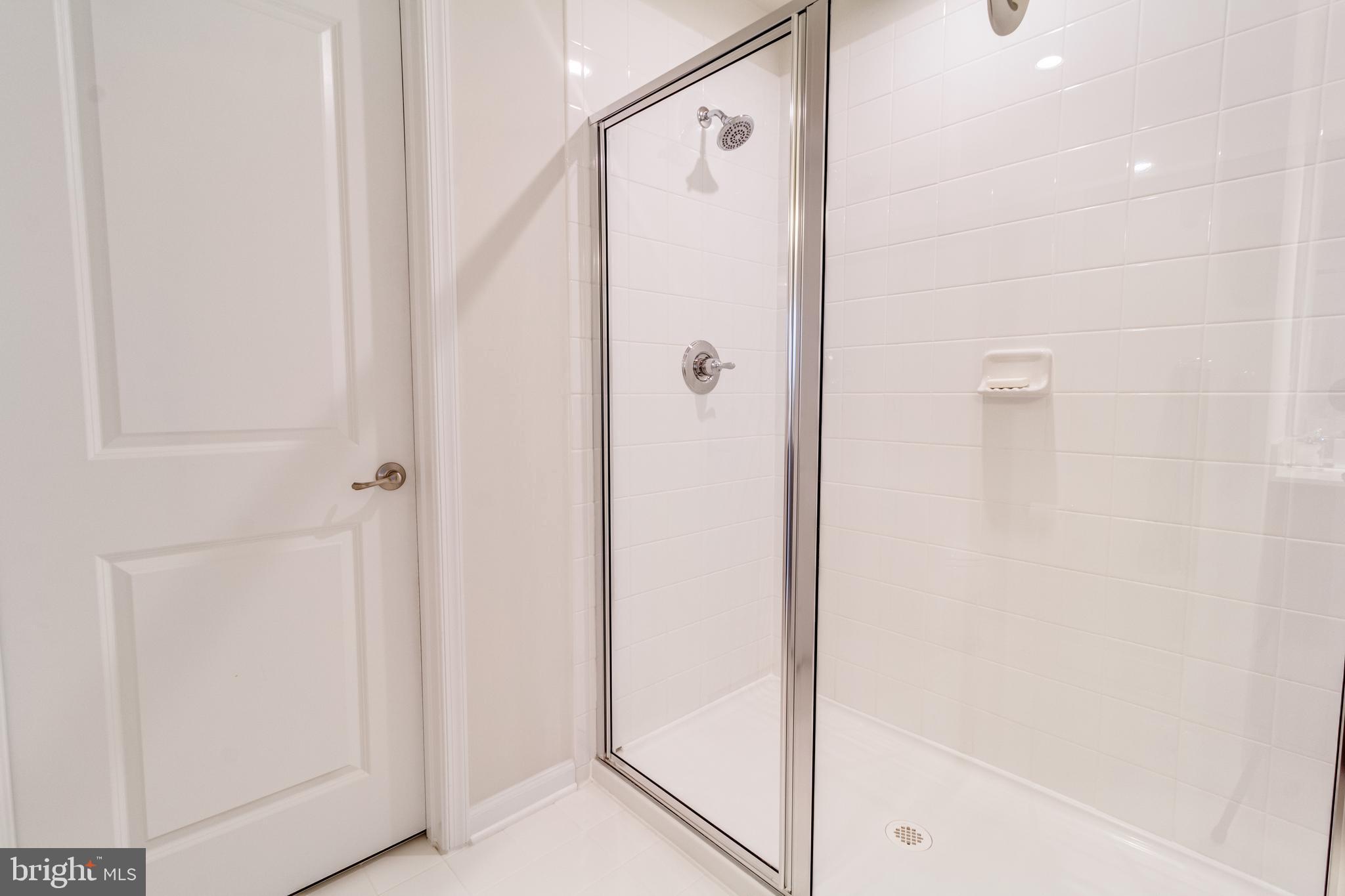 SEVEN HILLS - Residential