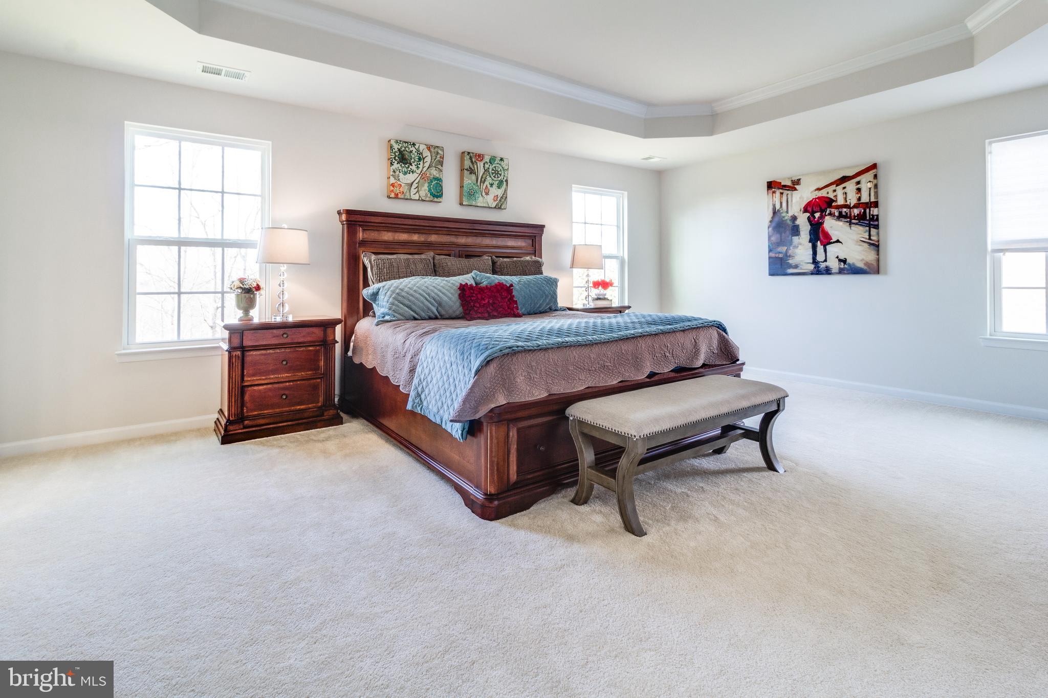 SEVEN HILLS - Residential